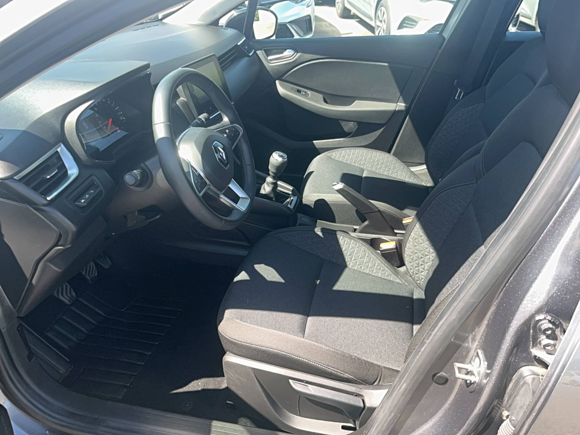 Vente en ligne Renault Clio 5 Clio TCe 90 au prix de 13 990 €