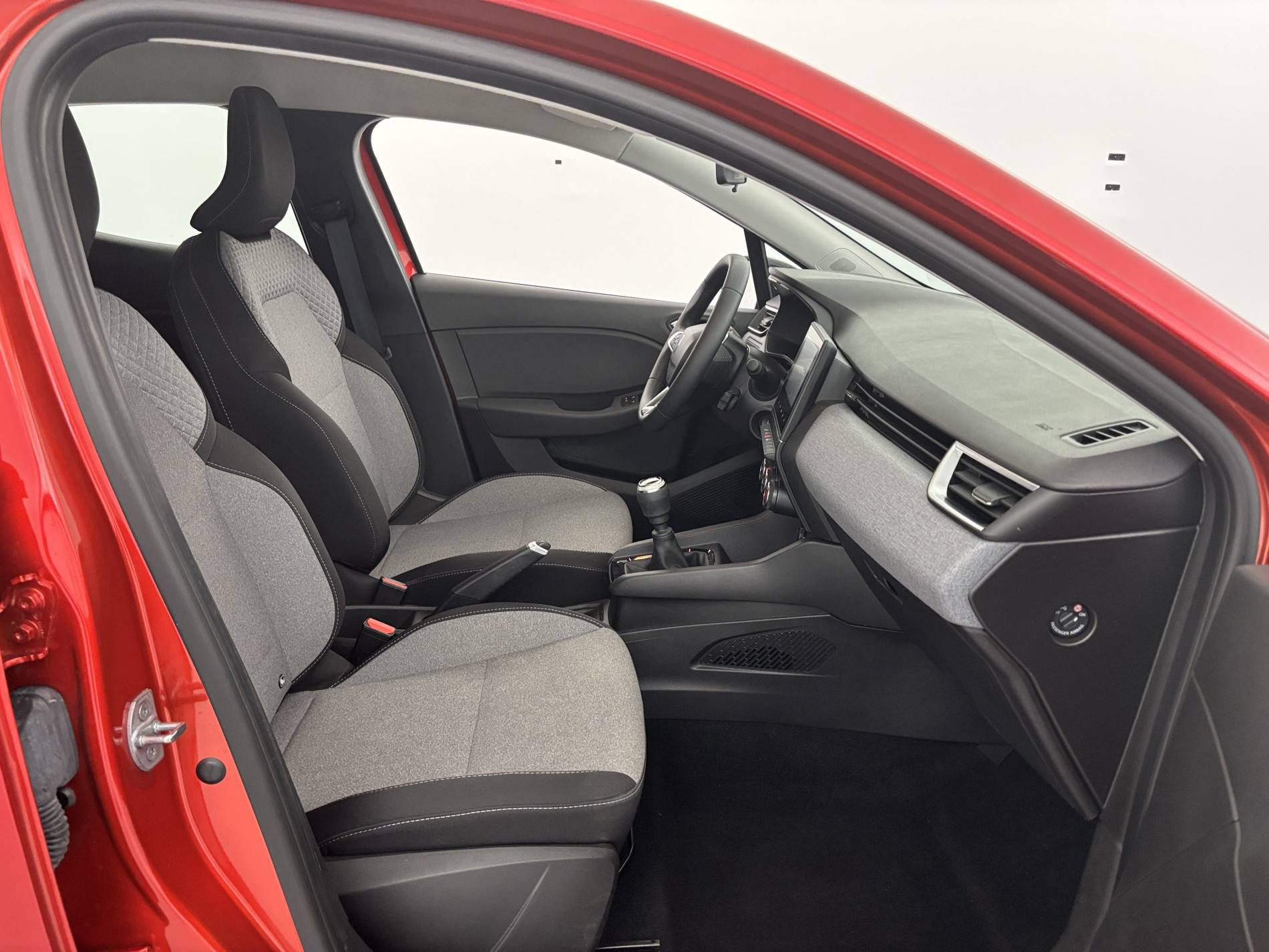 Vente en ligne Renault Clio 5 Clio Blue dCi 100 ch GSR2 au prix de 18 791 €