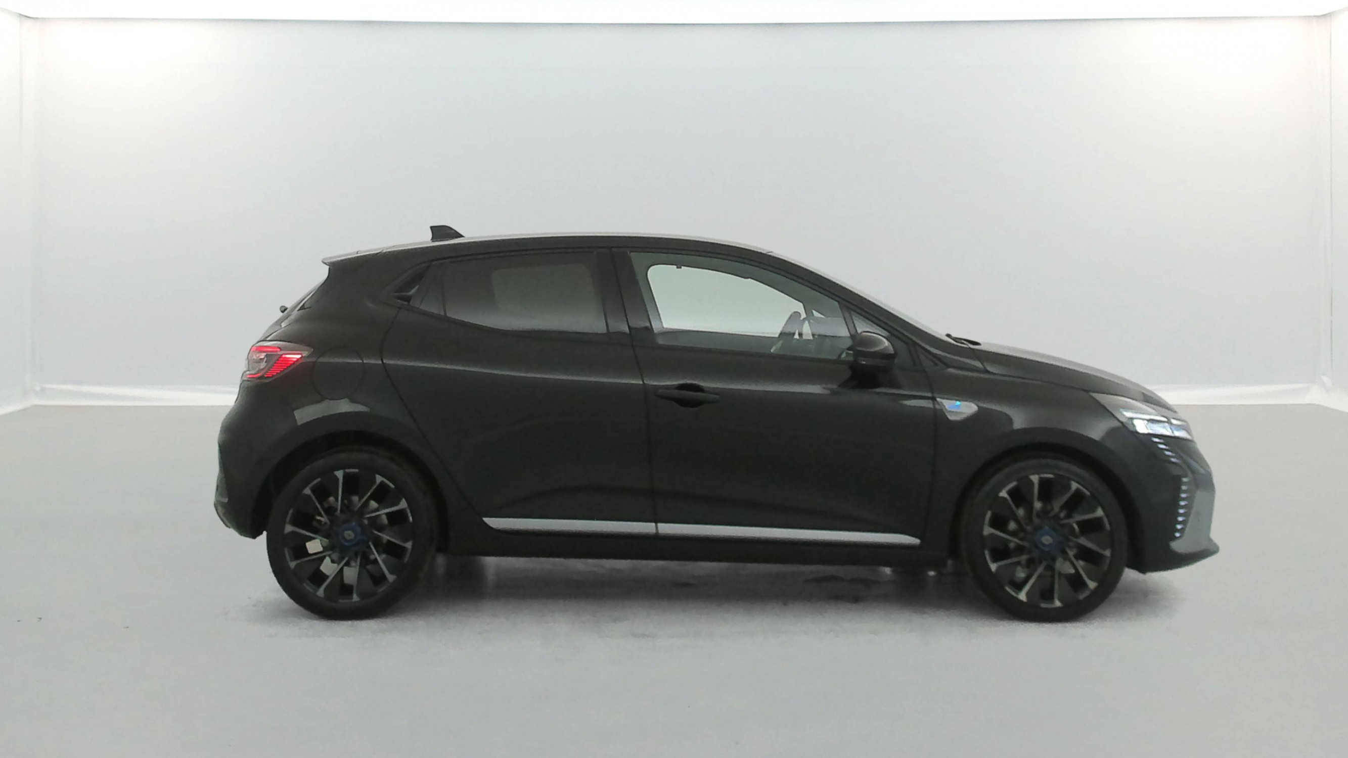 Vente en ligne Renault Clio 5 Clio TCe 90 ch GSR2 au prix de 17 990 €