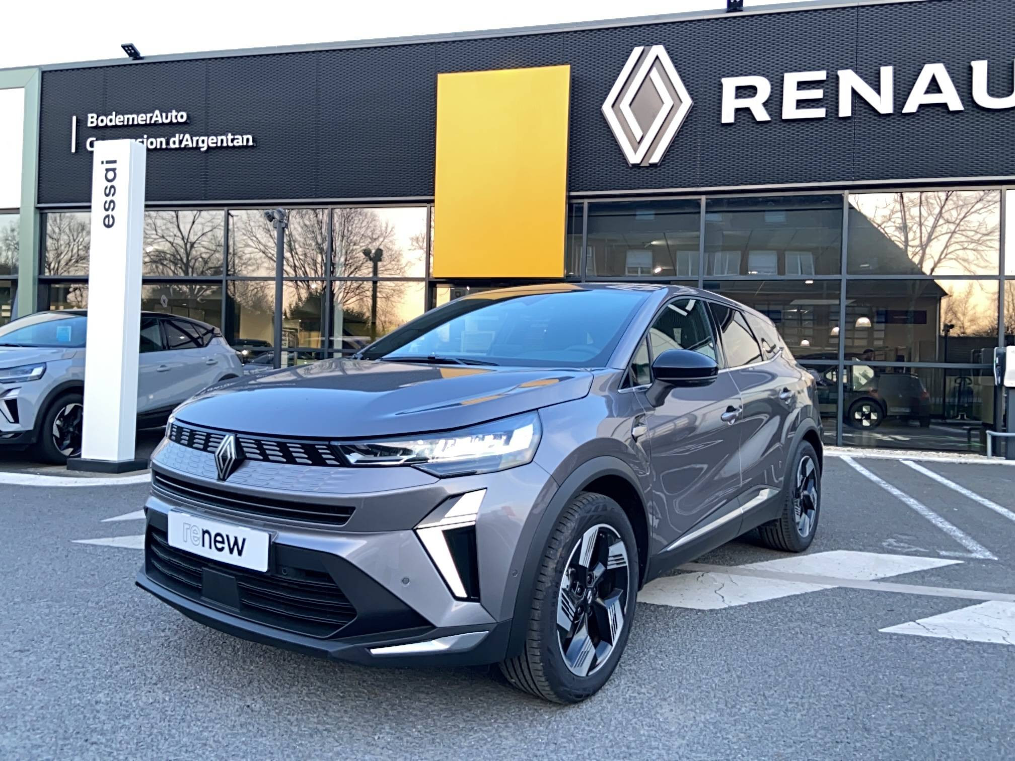 Renault Symbioz  E-Tech full hybrid 160 ch occasion de 2026 en vente à Argentan