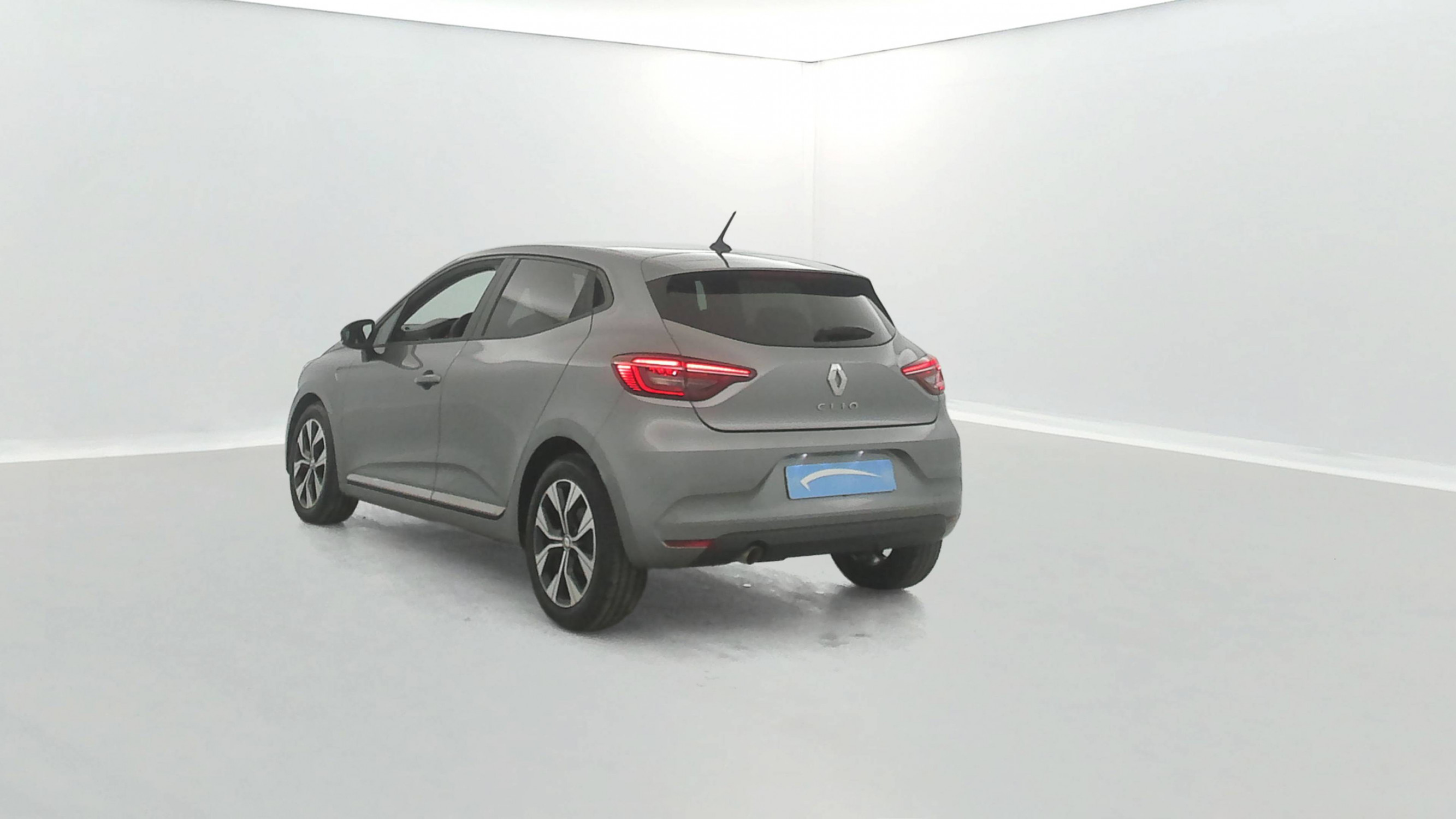 Vente en ligne Renault Clio 5 Clio TCe 90 au prix de 14 990 €