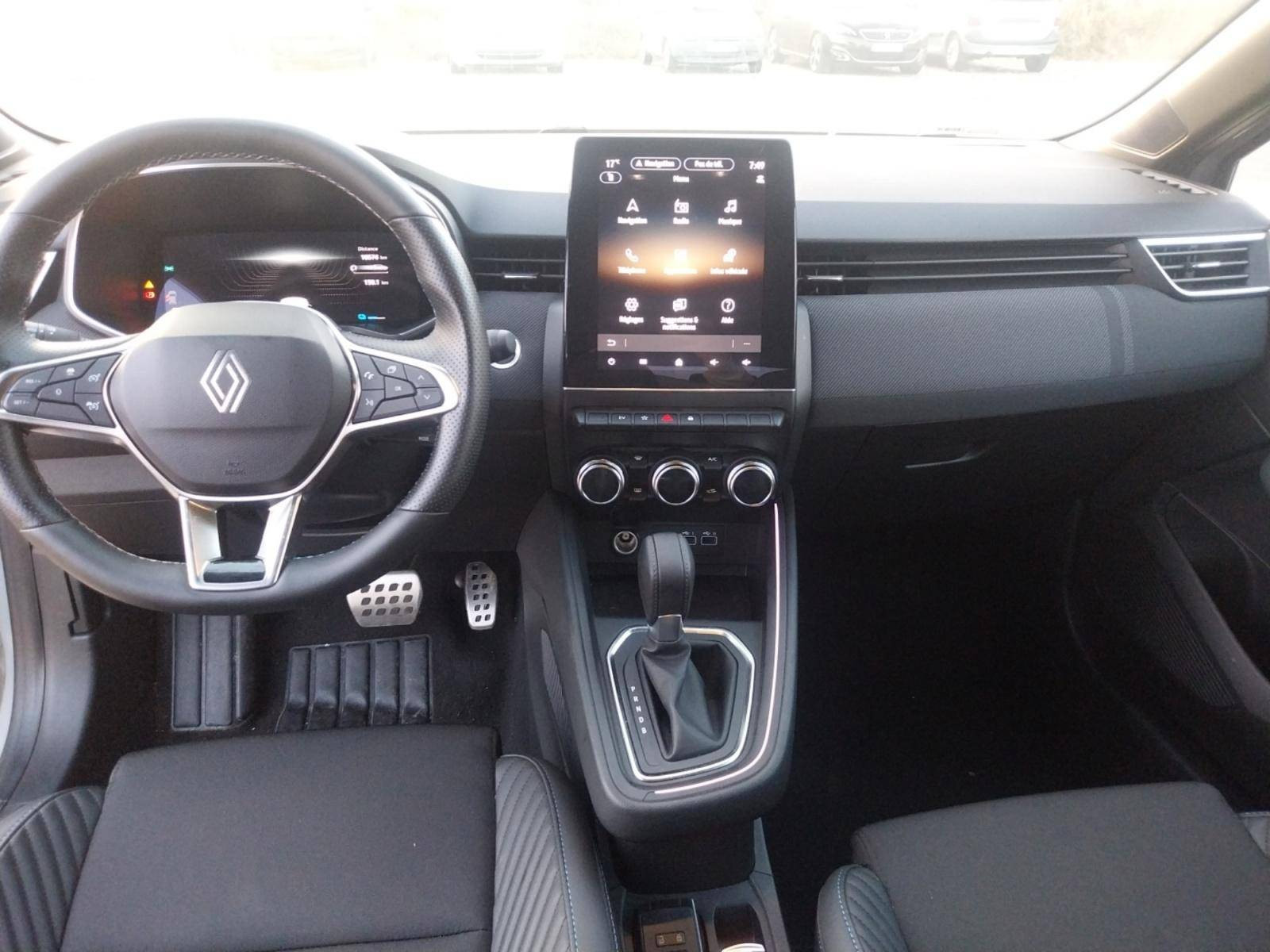 Vente en ligne Renault Clio 5 Clio E-Tech full hybrid 145 ch GSR2 au prix de 22 470 €