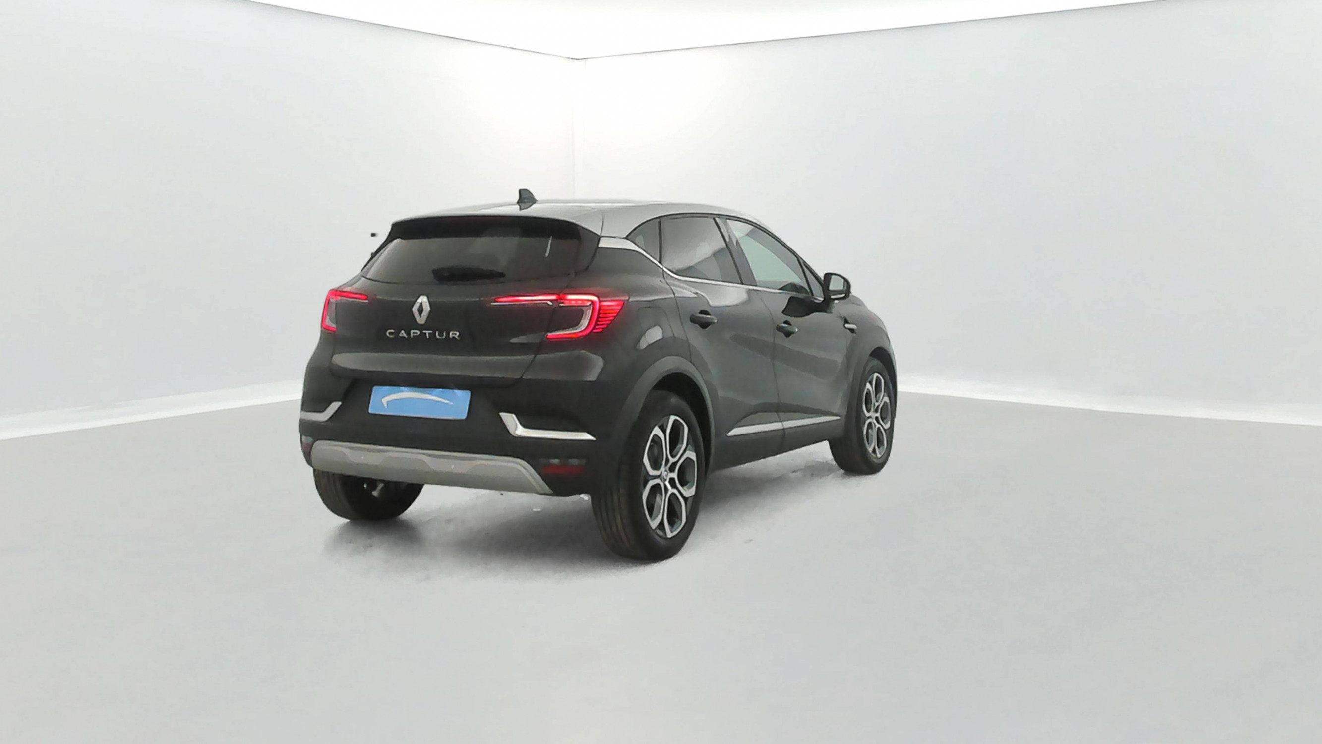 Vente en ligne Renault Captur  mild hybrid 140 au prix de 18 990 €