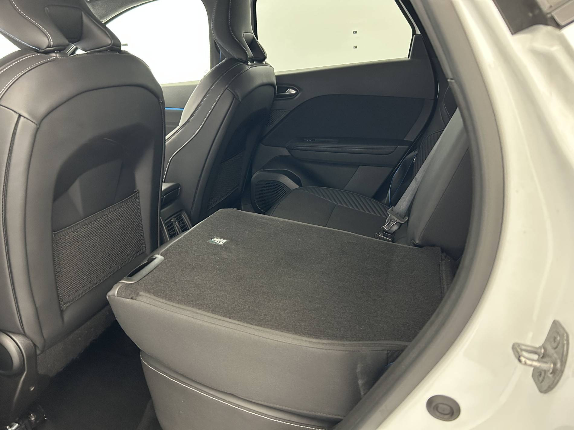 Vente en ligne Renault Captur  E-Tech full hybrid 145 ch au prix de 24 990 €