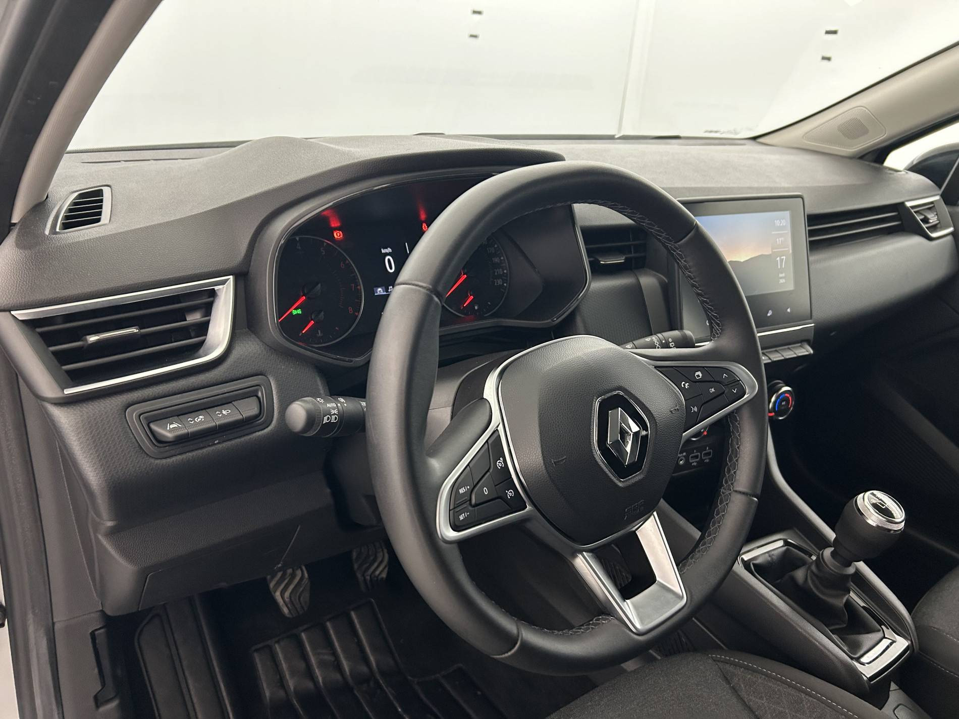 Vente en ligne Renault Clio 5 Clio TCe 90 au prix de 14 290 €