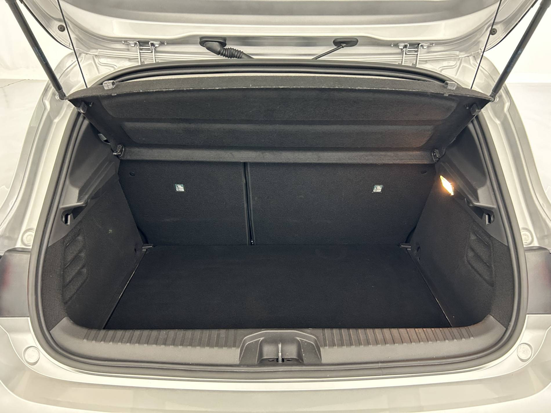 Vente en ligne Renault Clio 5 Clio TCe 90 au prix de 14 990 €