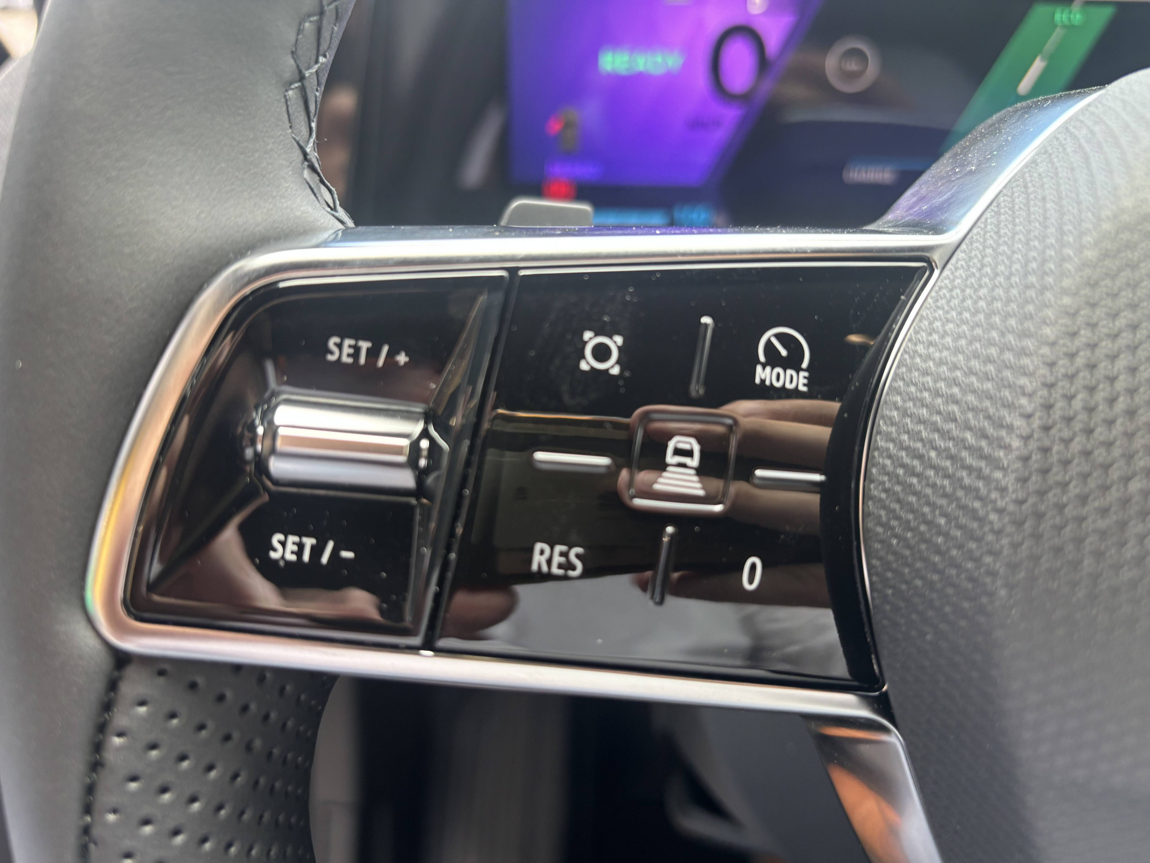Vente en ligne Renault Scenic E-Tech Scenic E-Tech électrique 220 ch grande autonomie au prix de 48 890 €