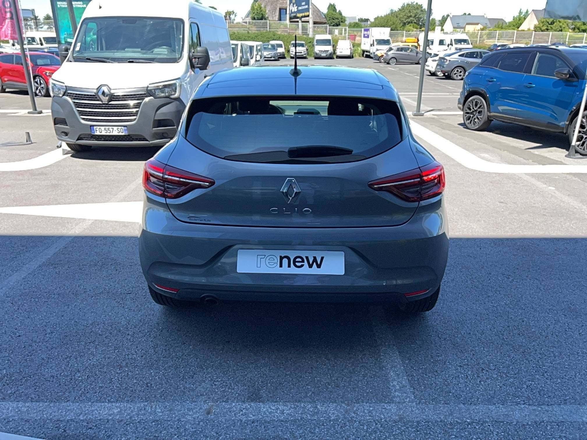 Vente en ligne Renault Clio 5 Clio TCe 90 au prix de 13 990 €