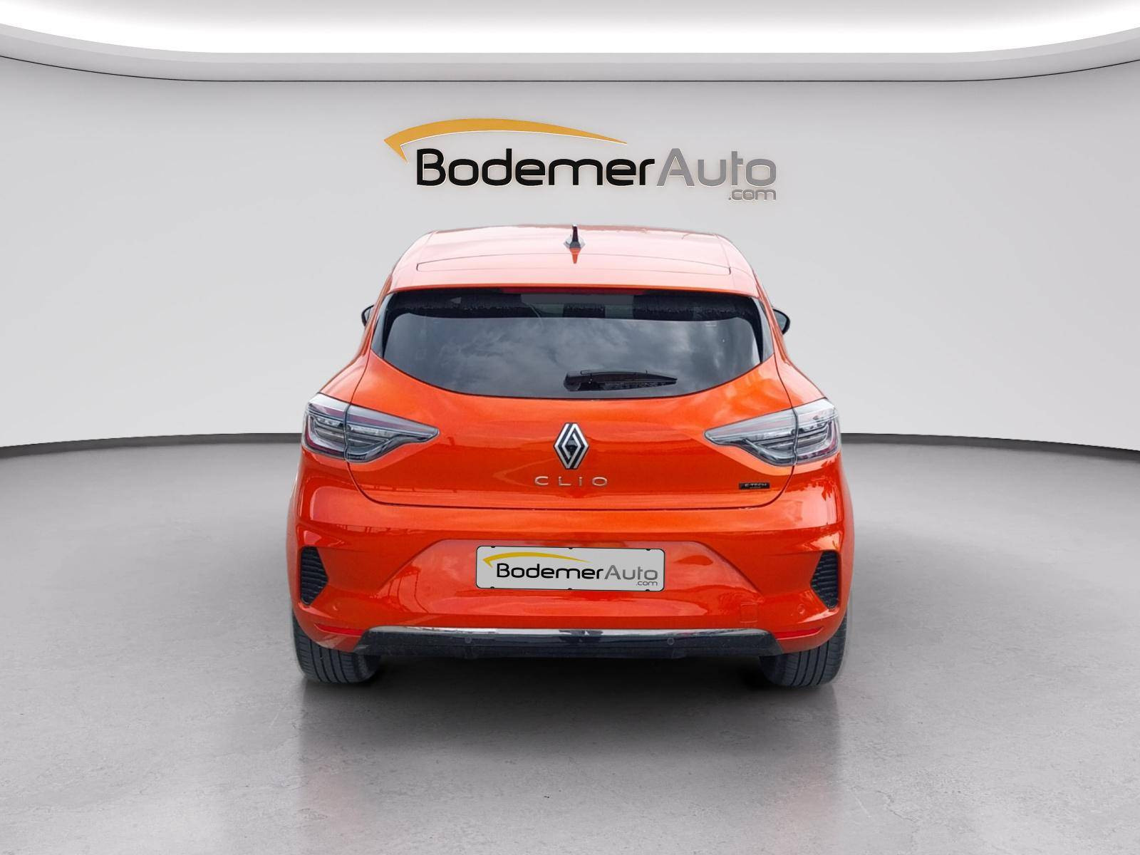 Vente en ligne Renault Clio 5 Clio E-Tech full hybrid 145 au prix de 18 490 €