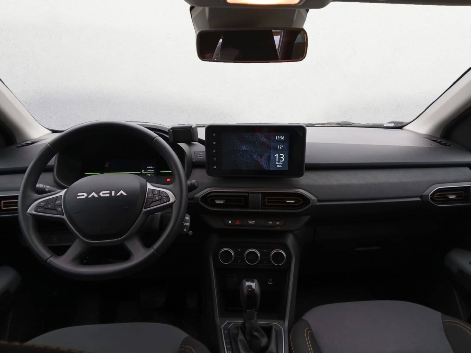 Vente en ligne Dacia Jogger  Hybrid 140 7 places GSR2 au prix de 25 990 €