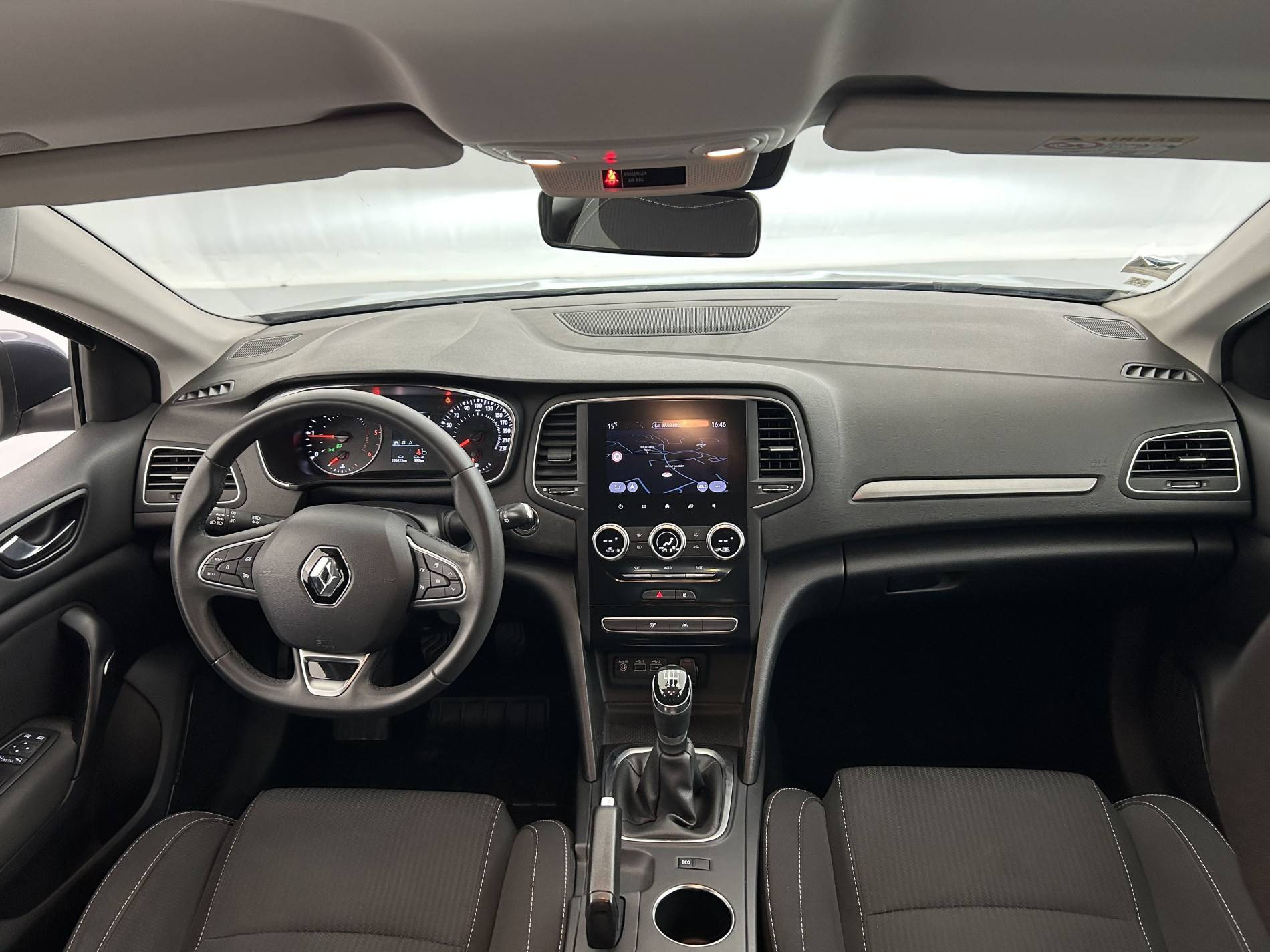 Vente en ligne Renault Megane 4 Estate Mégane IV Estate Blue dCi 115 - 21N au prix de 12 890 €