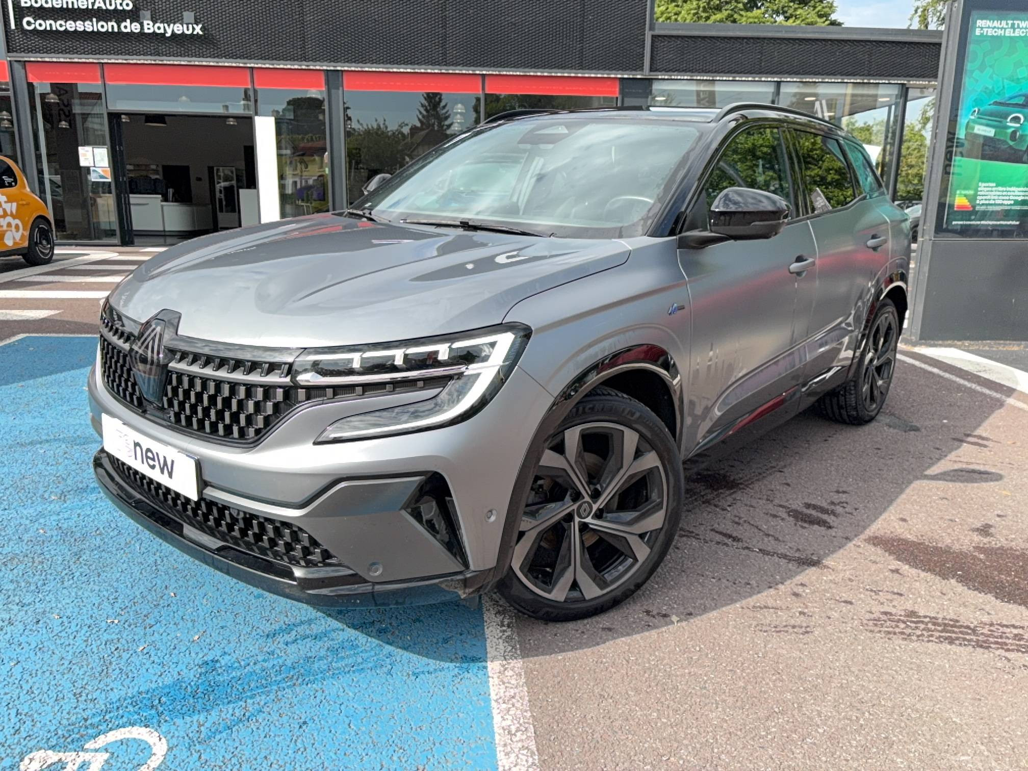 Renault Austral  E-Tech hybrid 200 occasion de 2023 en vente à Bayeux