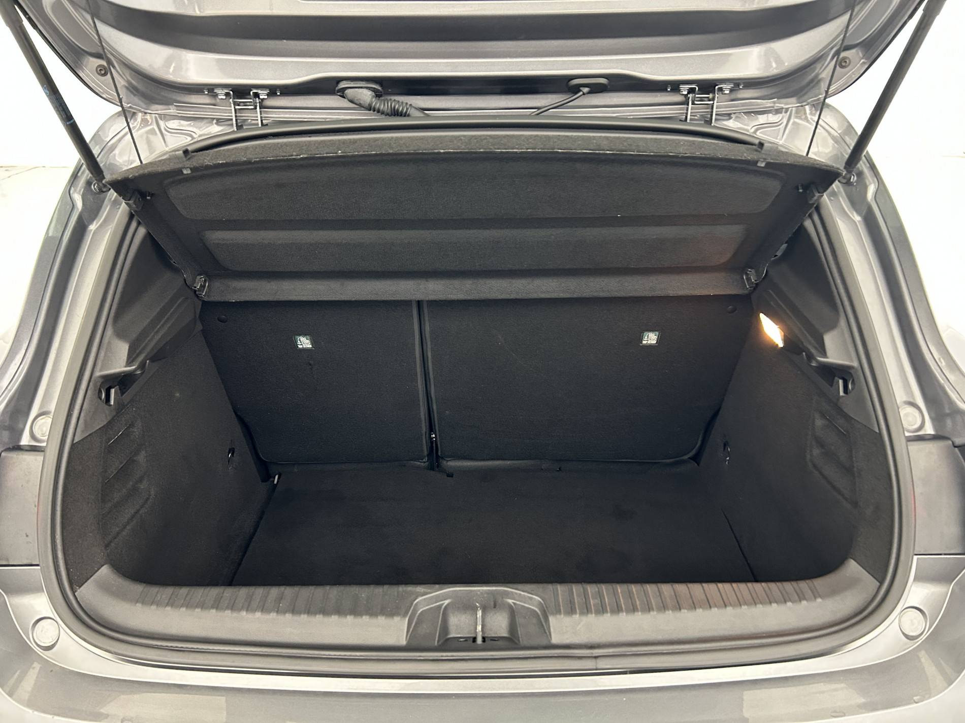 Vente en ligne Renault Clio 5 Clio TCe 90 au prix de 15 400 €