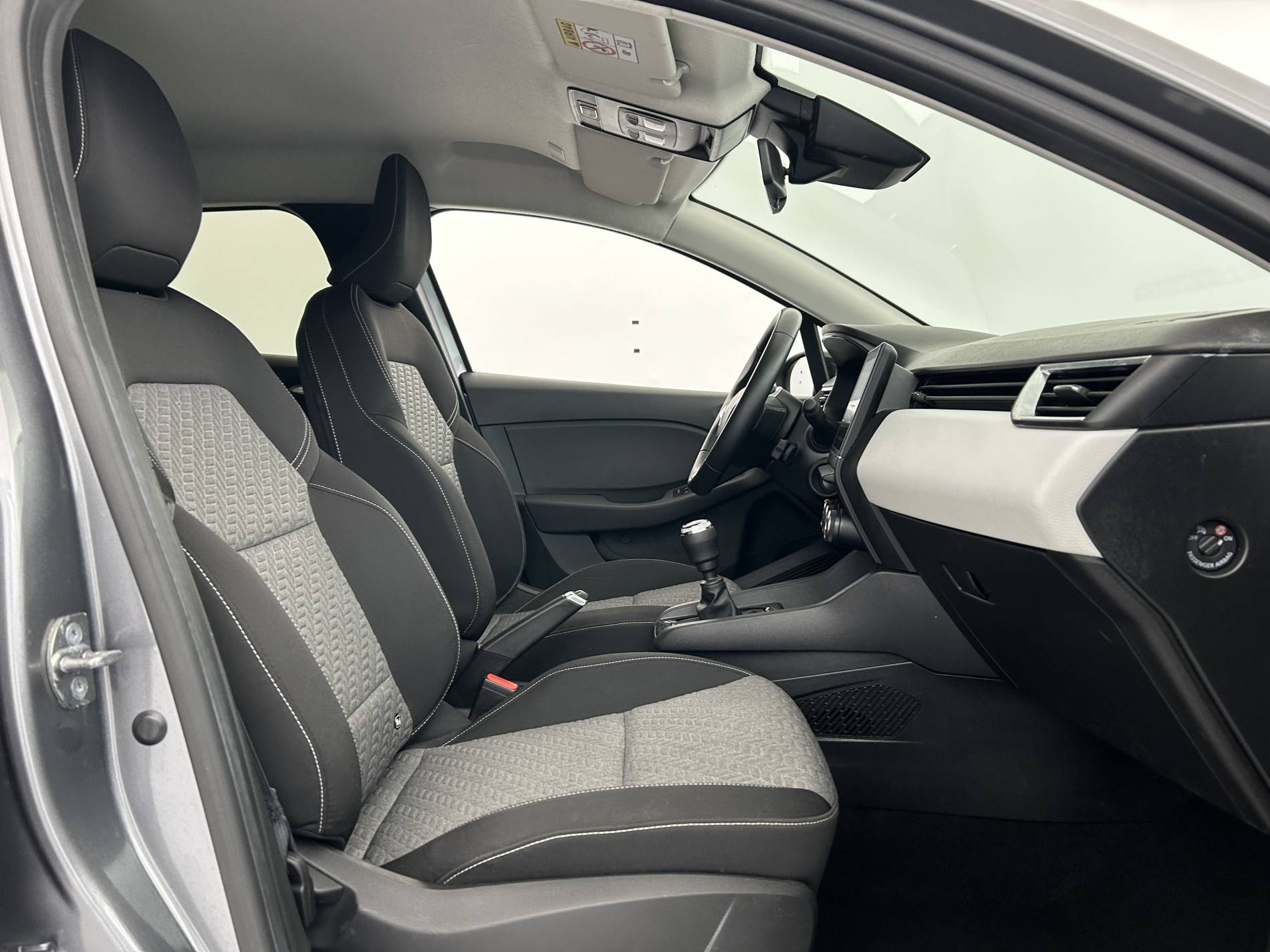 Vente en ligne Renault Clio 5 Clio TCe 90 au prix de 13 990 €