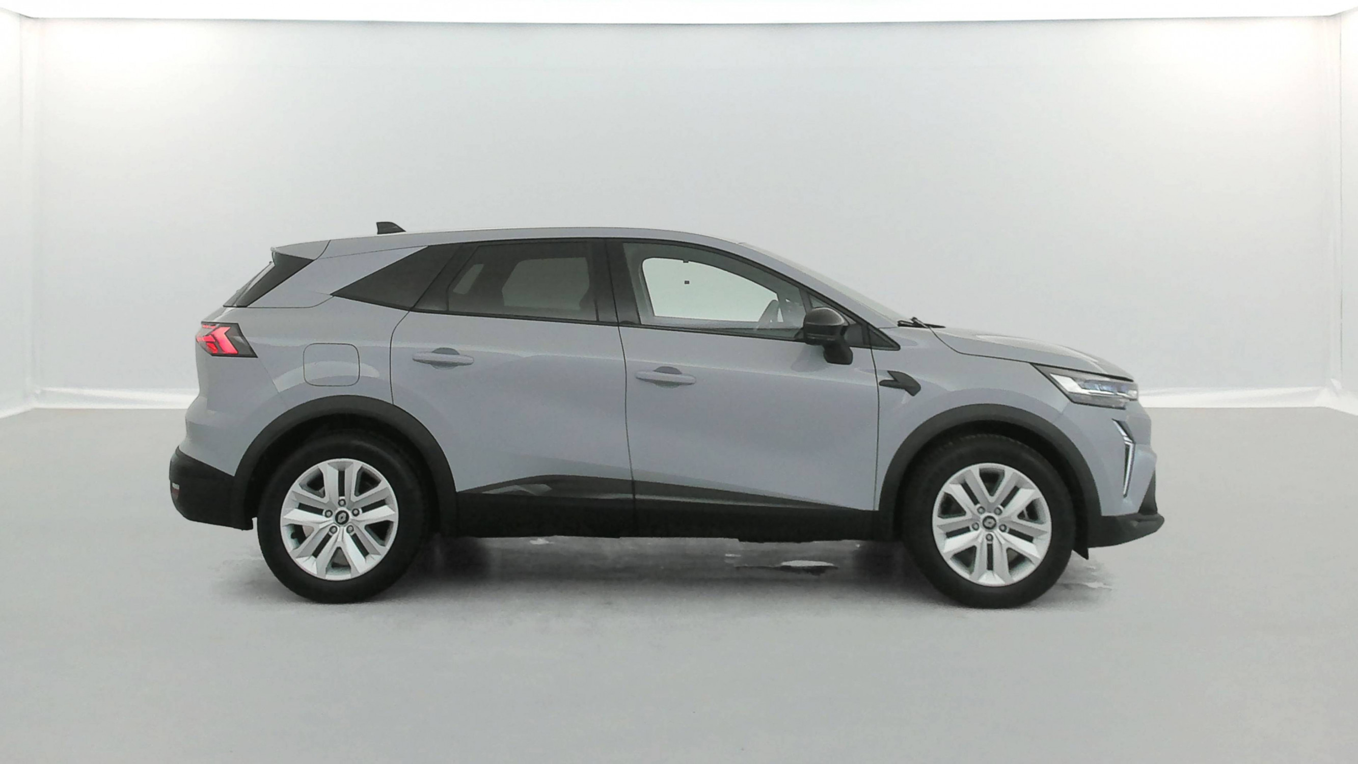 Vente en ligne Renault Symbioz  E-Tech full hybrid 145 au prix de 23 490 €