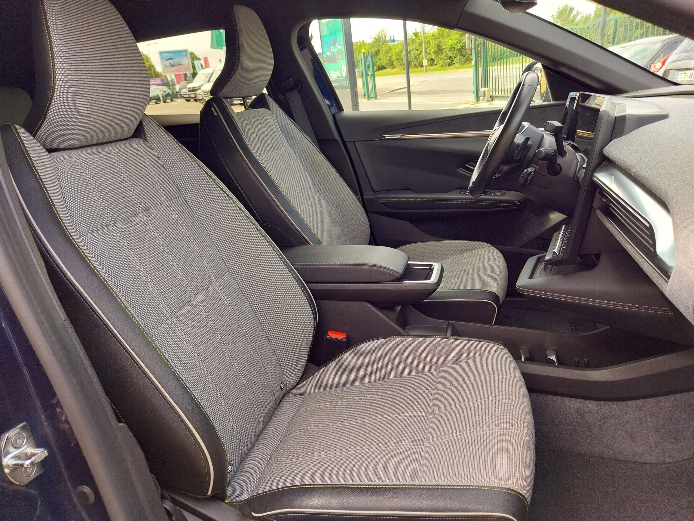 Vente en ligne Renault Megane E-Tech  EV60 220 ch optimum charge au prix de 27 490 €