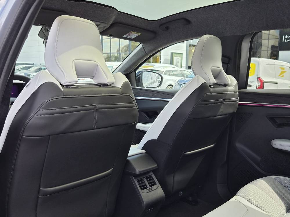 Vente en ligne Renault Scenic E-Tech Scenic E-Tech électrique 220 ch grande autonomie au prix de 39 990 €