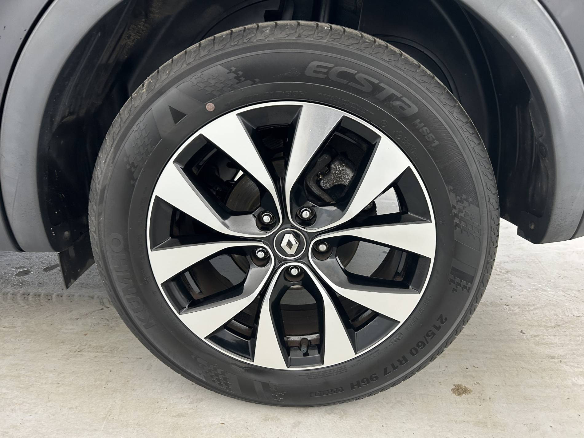 Vente en ligne Renault Arkana  mild hybrid 140 EDC FAP - 22 au prix de 18 790 €