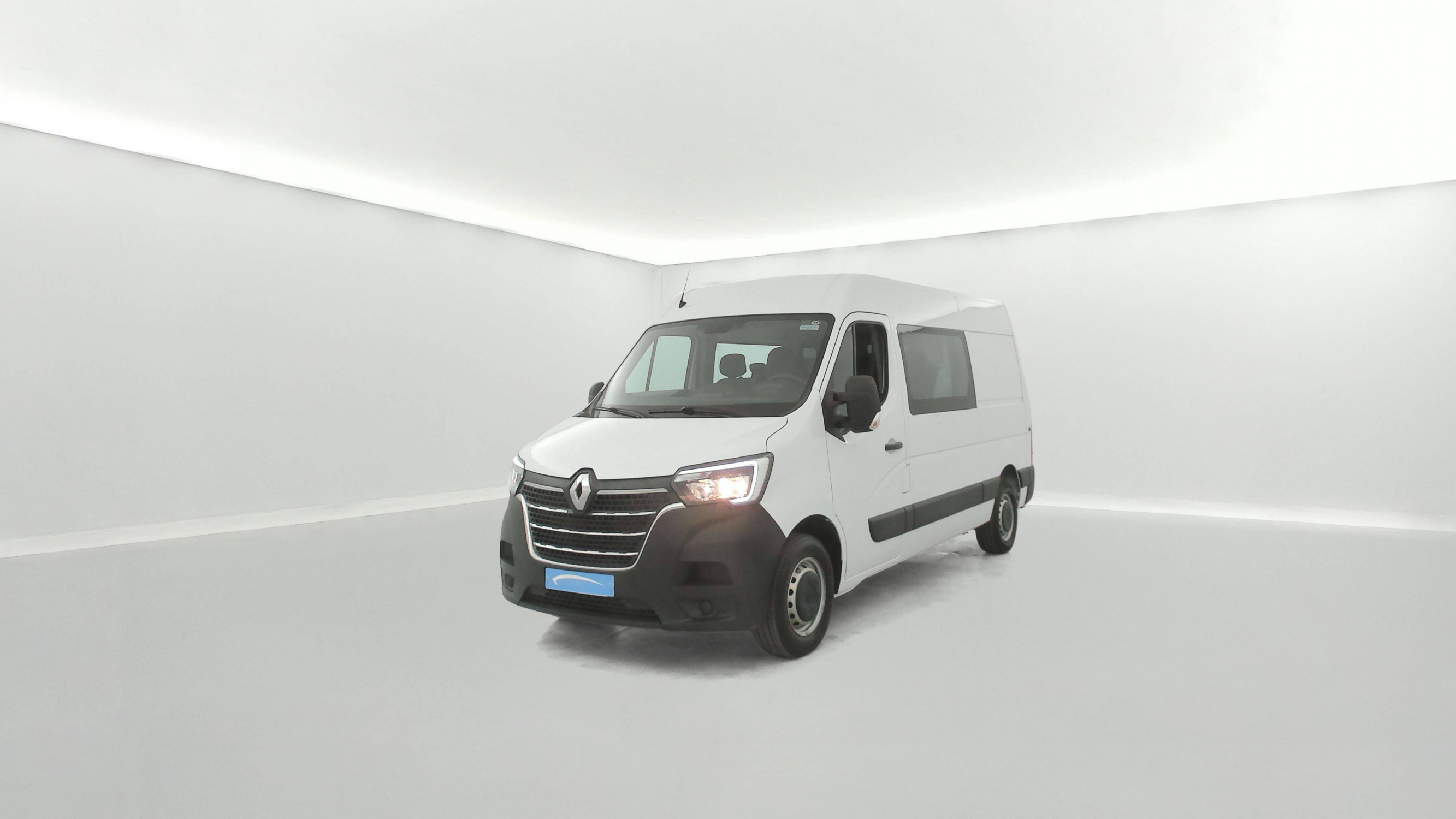 Vente en ligne Renault Master Fourgon MASTER CA TRAC F3500 L2H2 BLUE DCI 150 au prix de 26 890 €