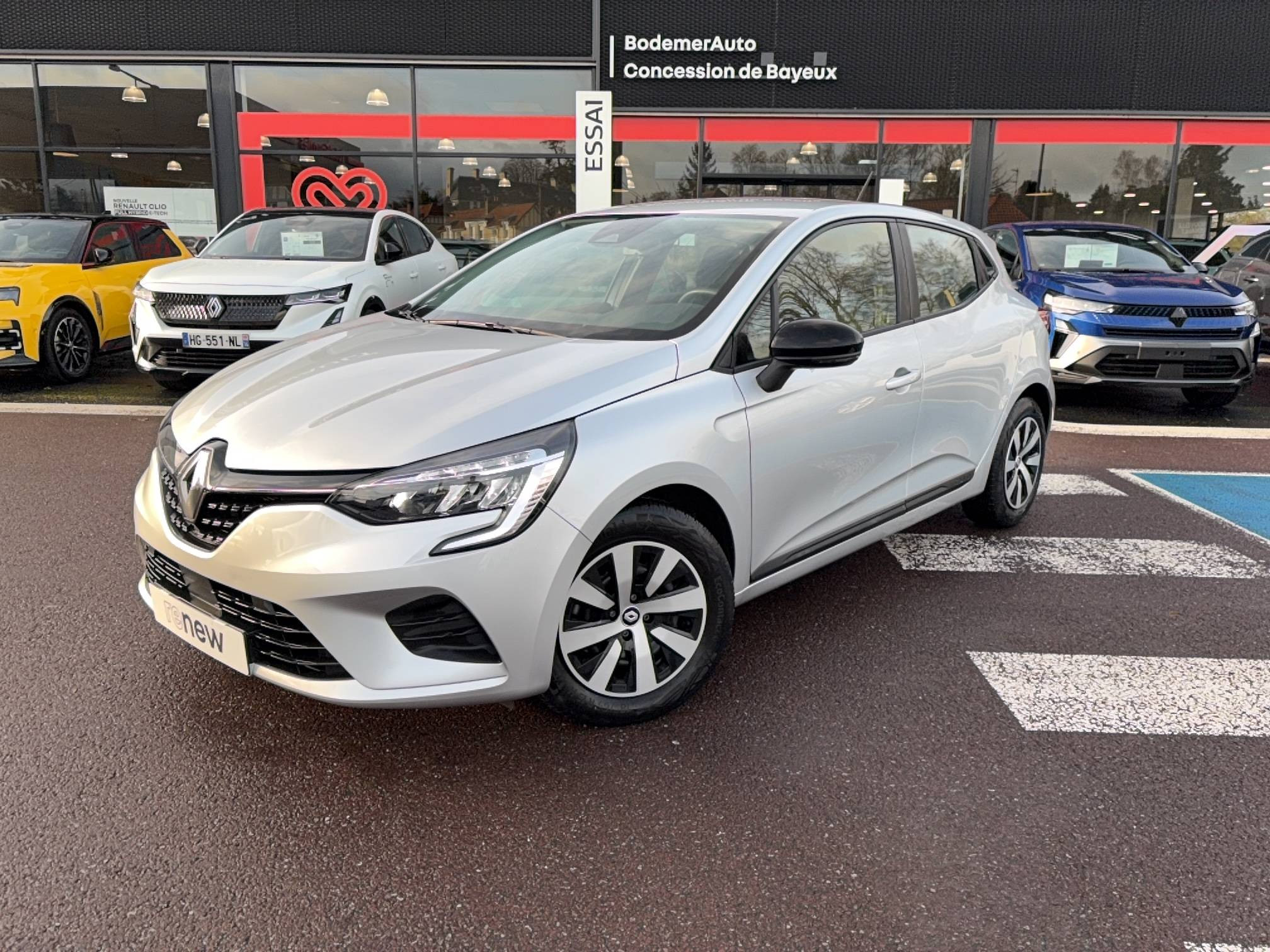 Vente en ligne Renault Clio 5 Clio TCe 90 au prix de 14 290 €