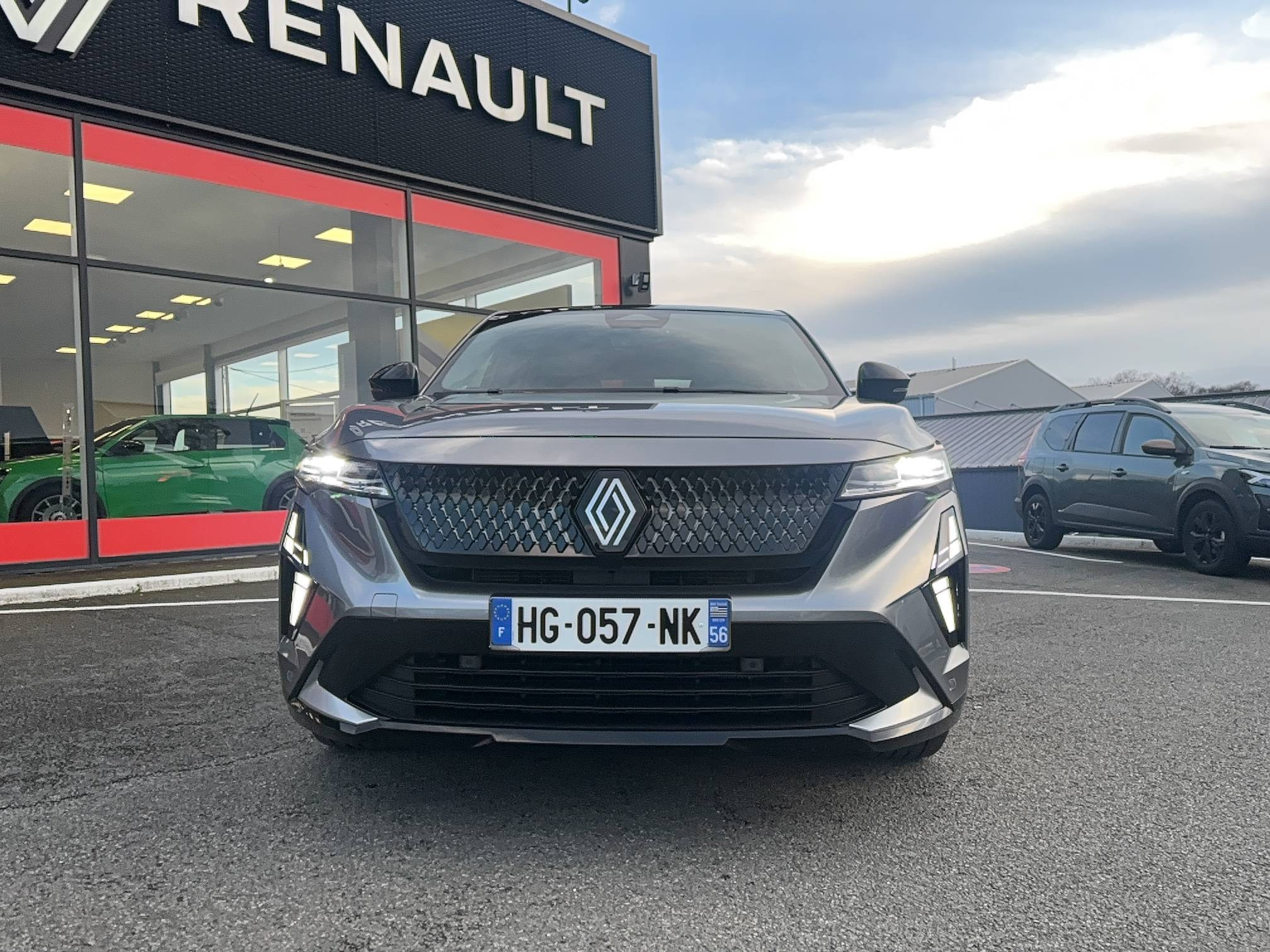 Vente en ligne Renault Rafale  E-Tech full hybrid 200ch au prix de 39 990 €