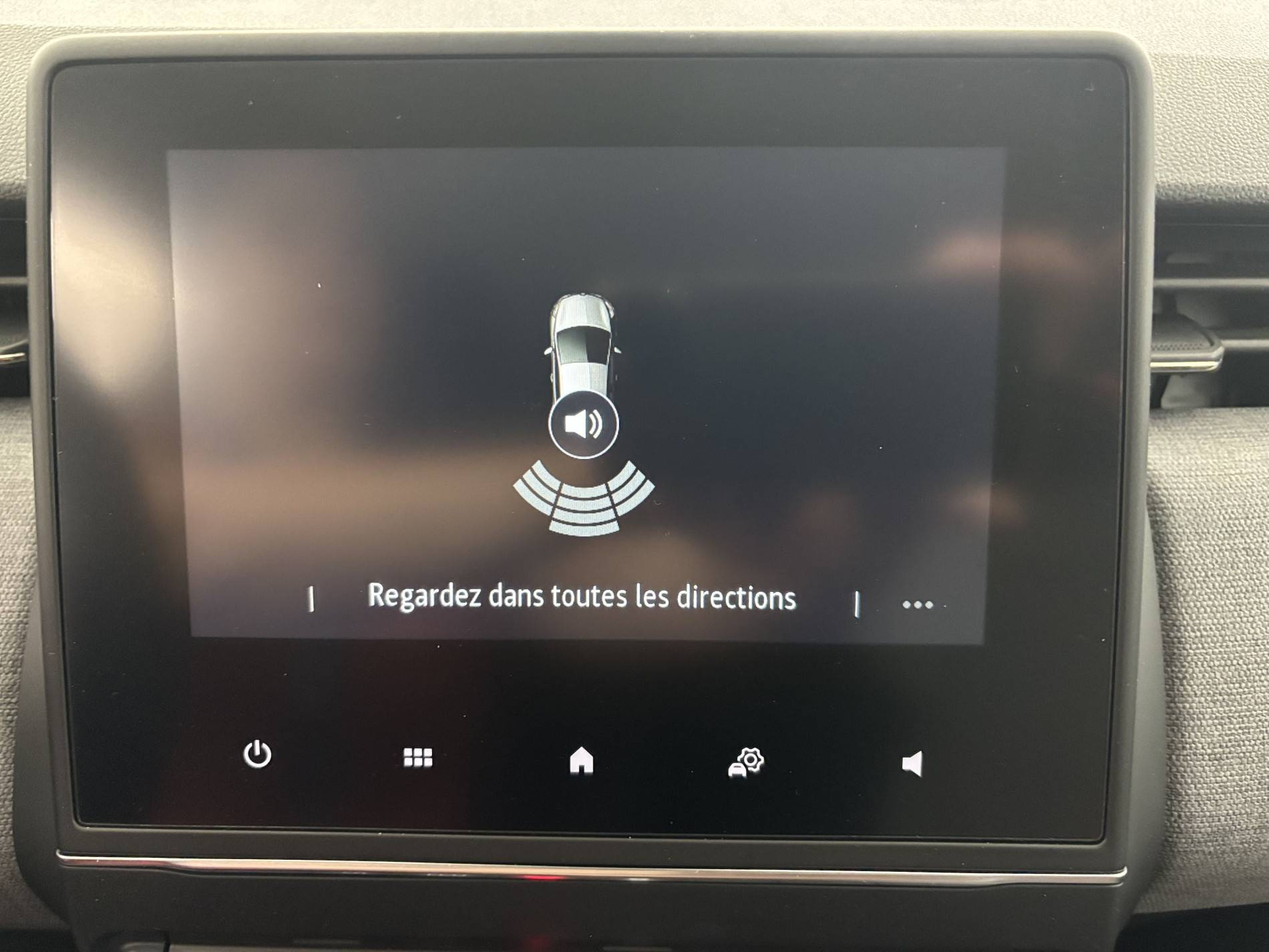 Vente en ligne Renault Clio 5 Clio E-Tech full hybrid 145 ch GSR2 au prix de 18 490 €