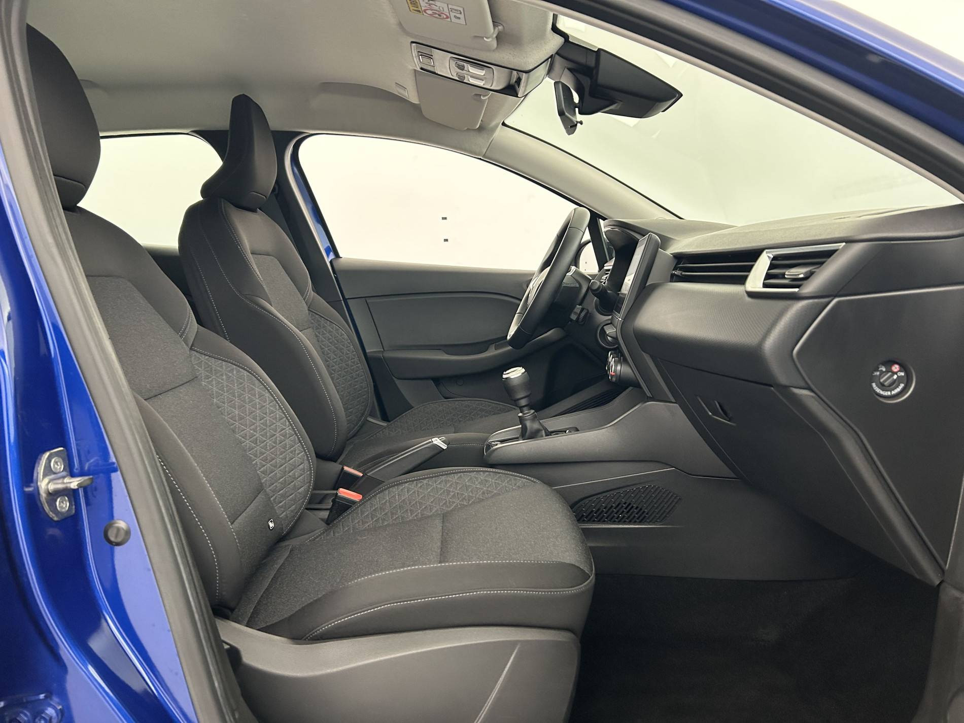 Vente en ligne Renault Clio 5 Clio TCe 90 au prix de 14 790 €