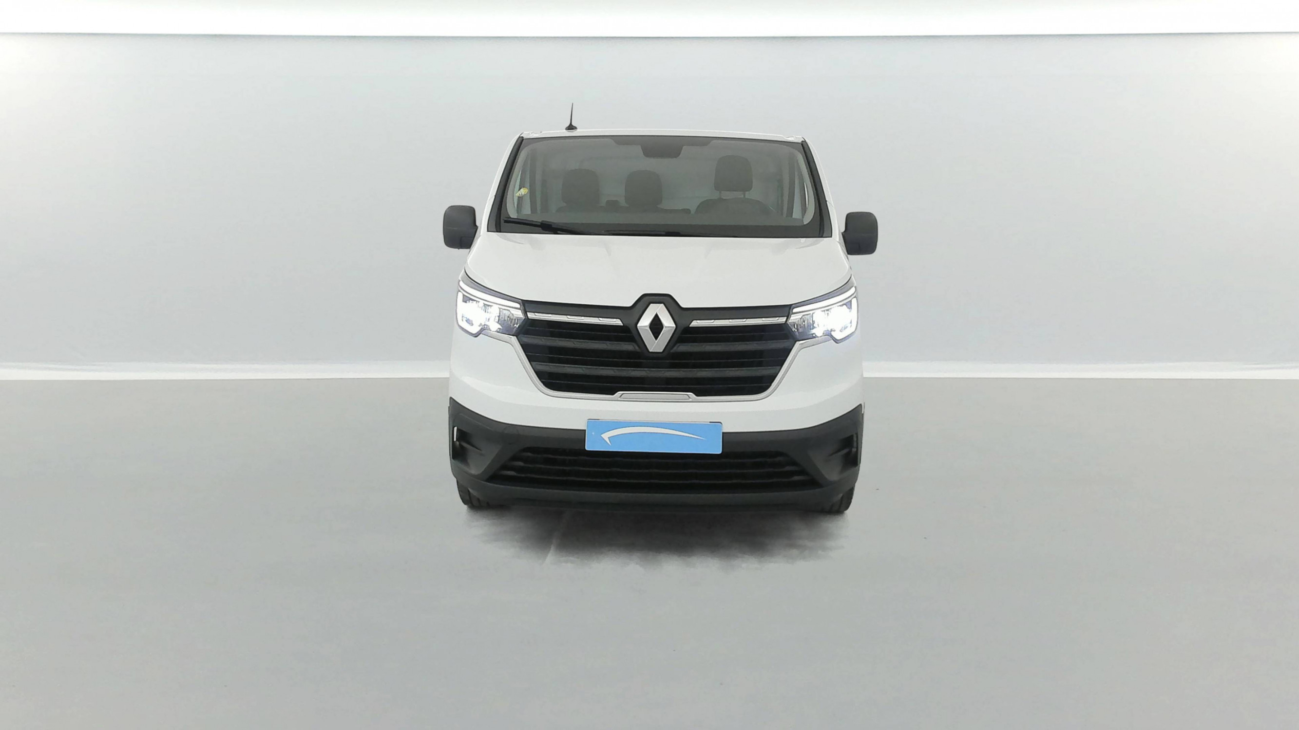 Vente en ligne Renault Trafic 3 Fourgon TRAFIC FGN L1H1 3000 KG BLUE DCI 130 au prix de 21 590 €