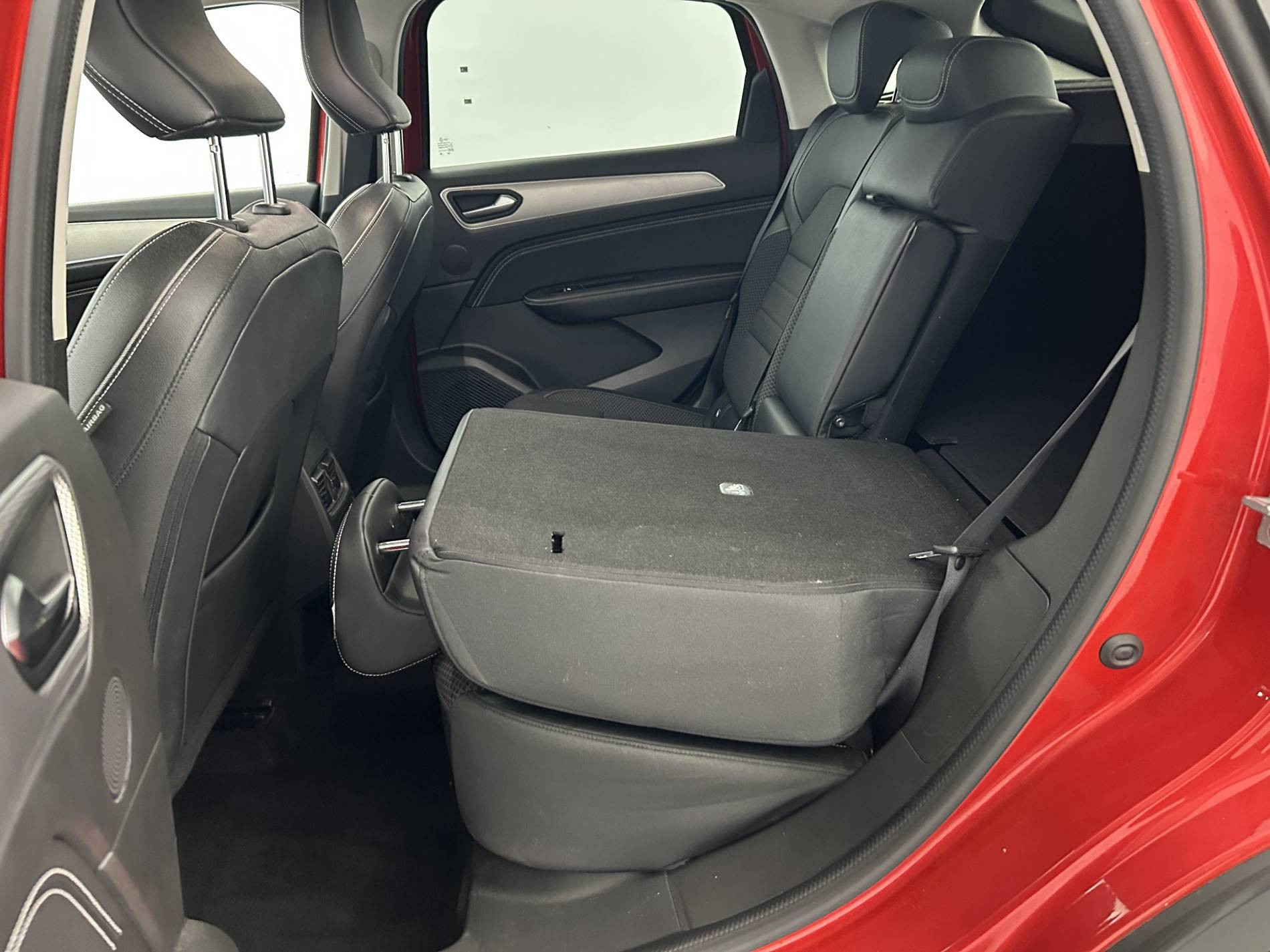 Vente en ligne Renault Arkana  mild hybrid 140 EDC FAP - 22 au prix de 19 900 €