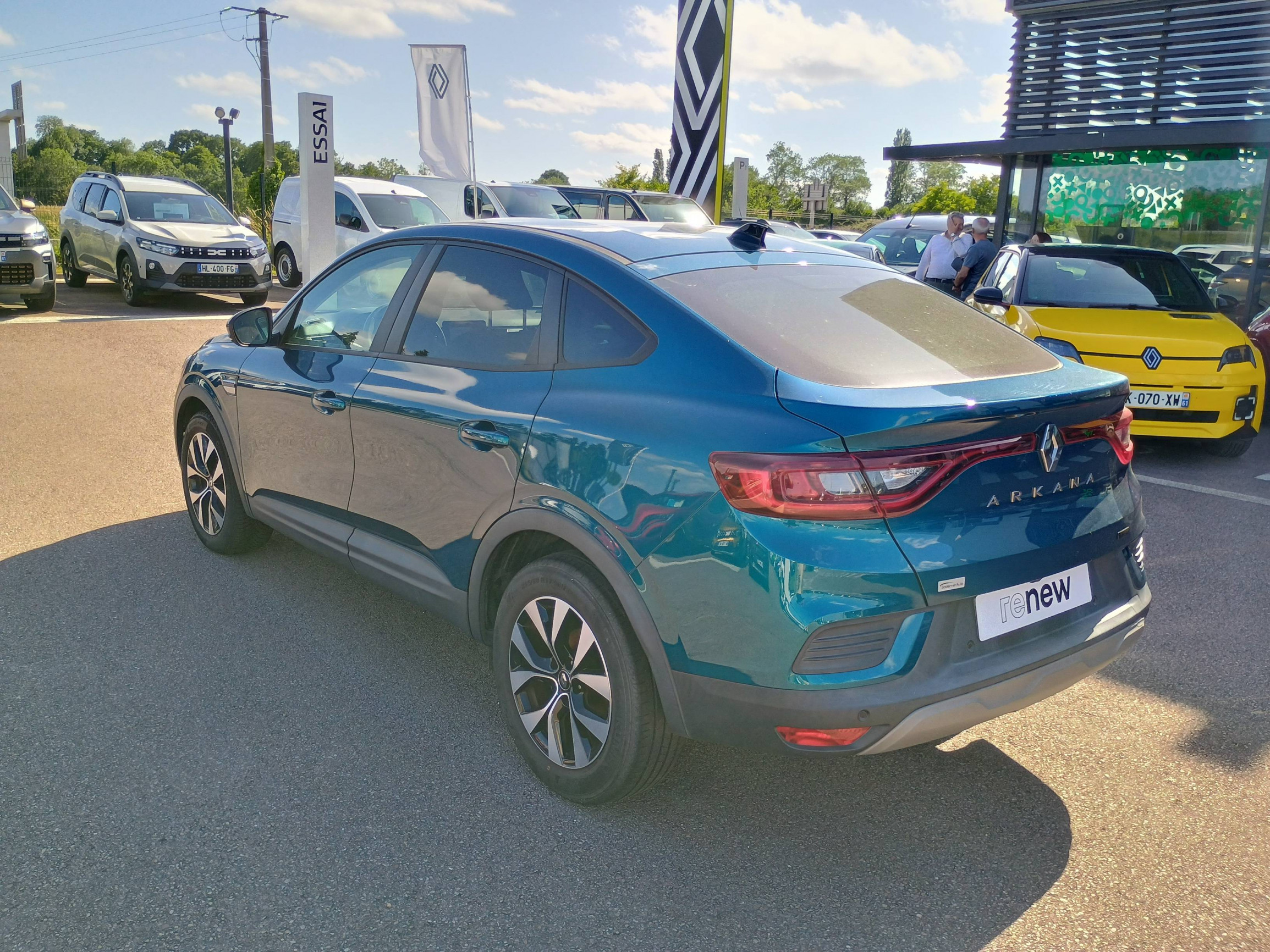 Vente en ligne Renault Arkana  E-Tech hybride 145 - 22 au prix de 21 991 €