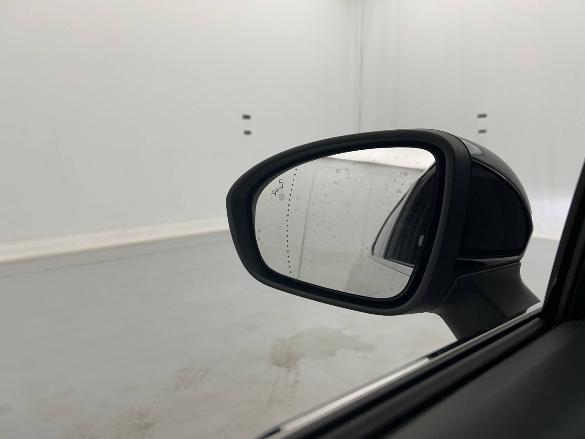 Vente en ligne Renault Clio 5 Clio TCe 140 - 21N au prix de 17 790 €
