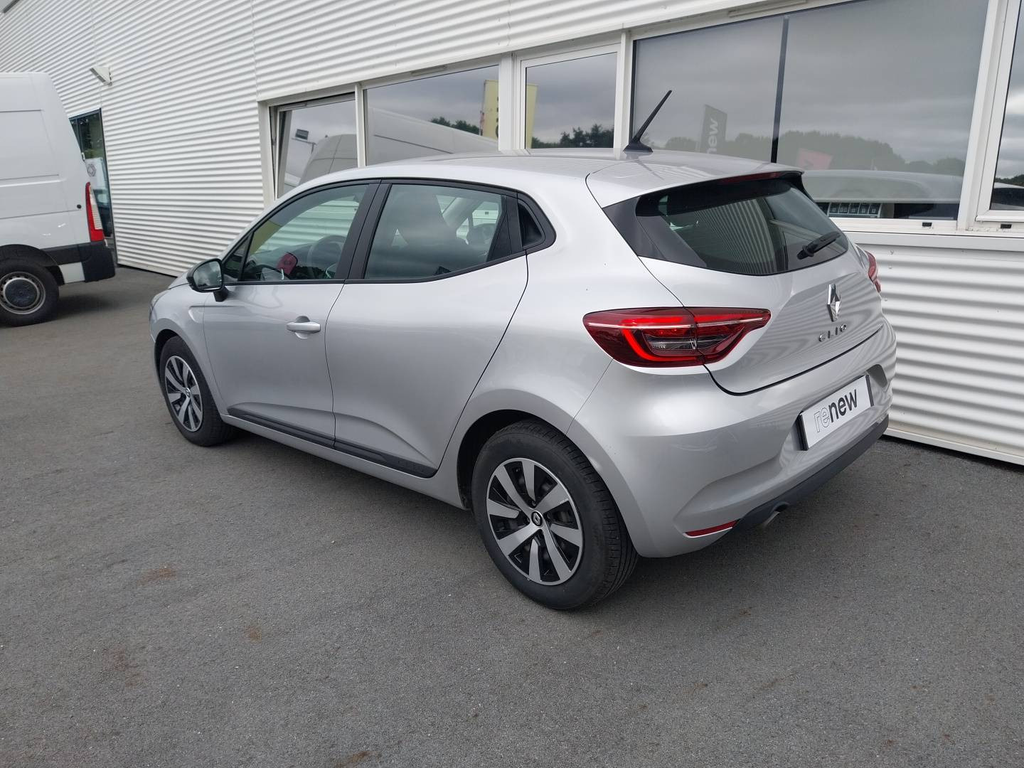 Vente en ligne Renault Clio 5 Clio TCe 90 au prix de 13 990 €