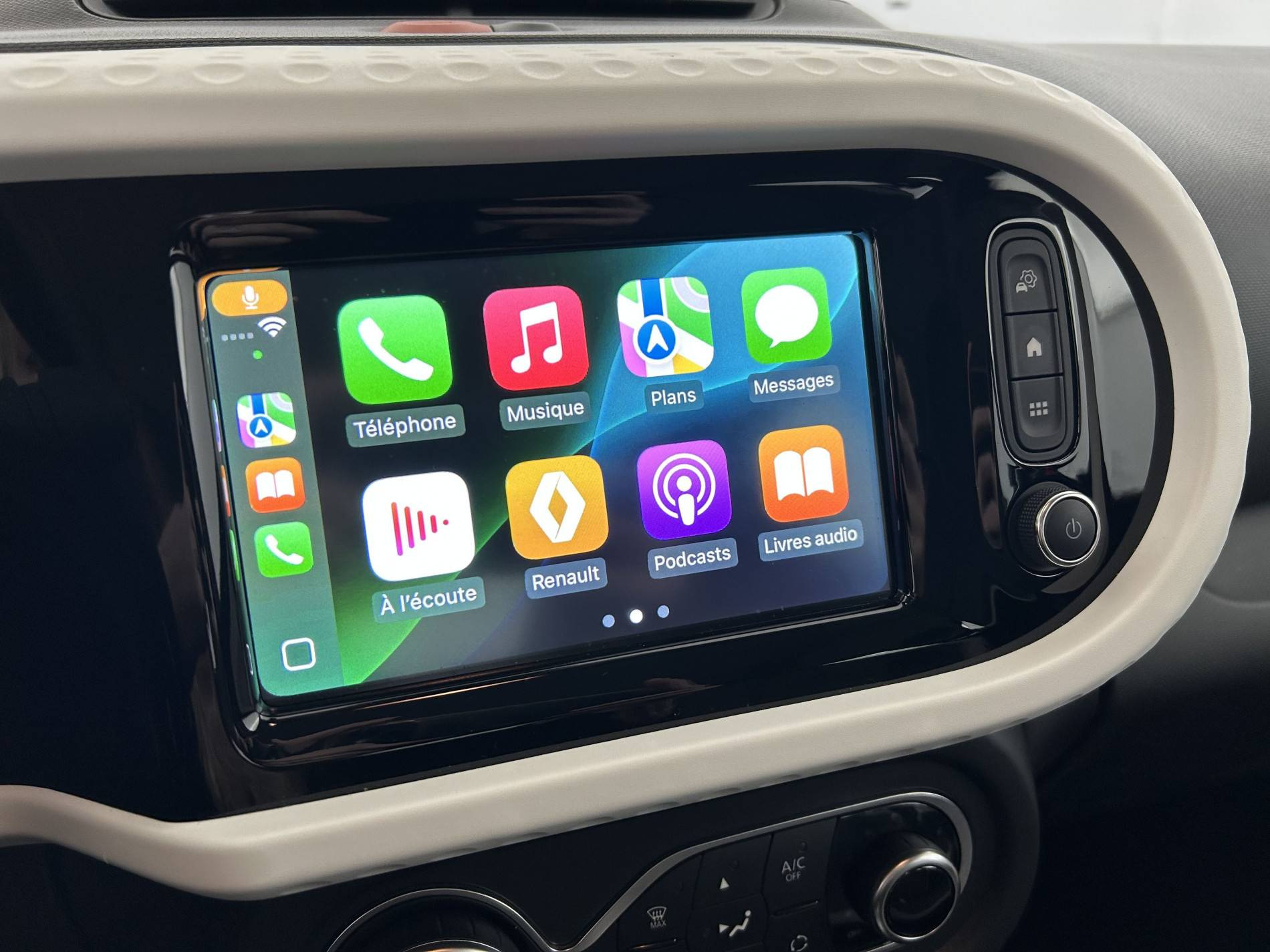 Vente en ligne Renault Twingo Electrique Twingo III E-Tech au prix de 10 490 €