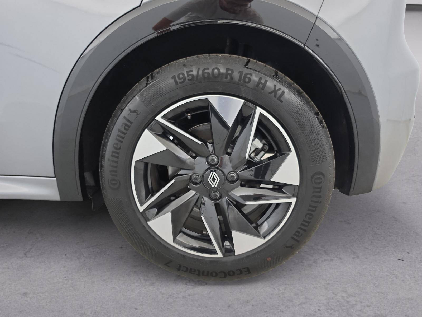 Vente en ligne Renault Clio 6 Clio TCe 115 ch au prix de 23 191 €