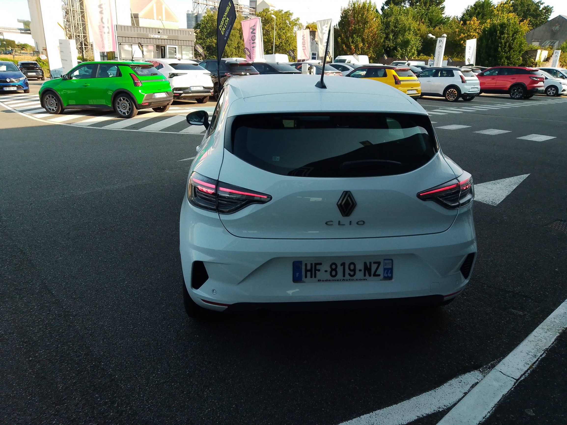 Vente en ligne Renault Clio 5 Clio TCe 90 ch GSR2 au prix de 15 990 €