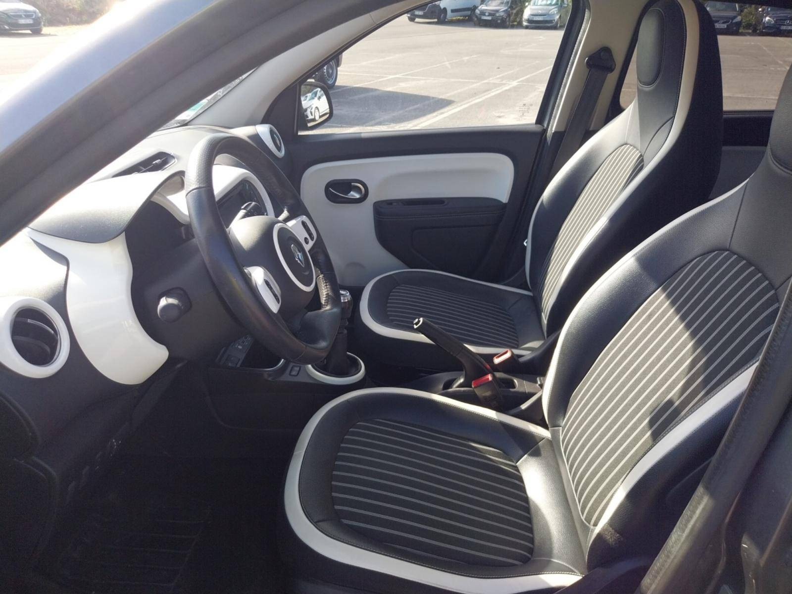 Vente en ligne Renault Twingo 3  TCe 95 au prix de 11 990 €
