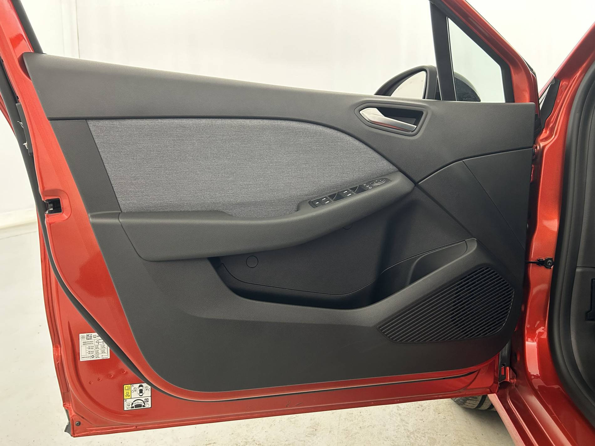 Vente en ligne Renault Clio 5 Clio E-Tech full hybrid 145 ch GSR2 au prix de 20 990 €