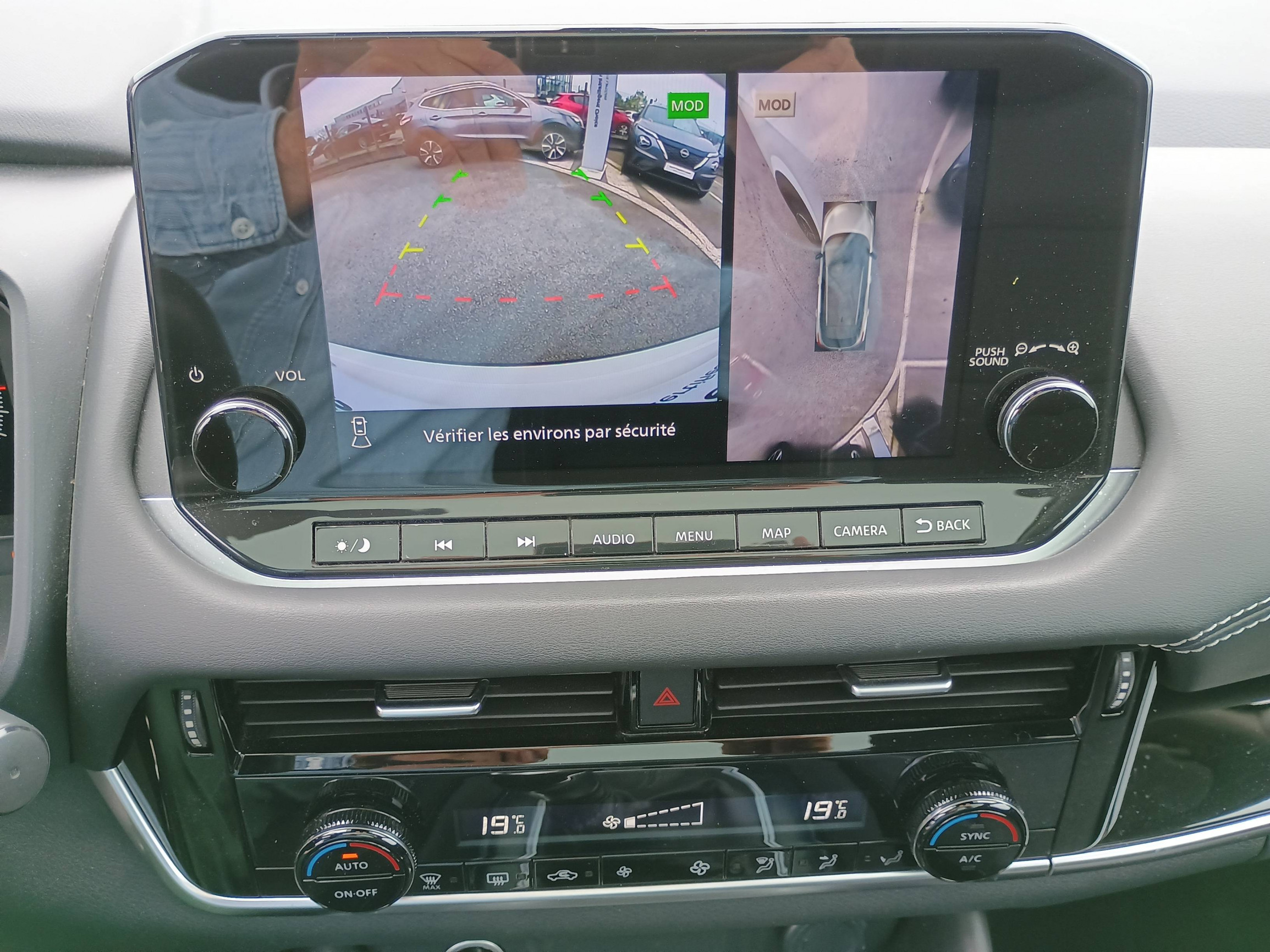 Vente en ligne Nissan Qashqai Qashqai Mild Hybrid 140 ch au prix de 19 990 €