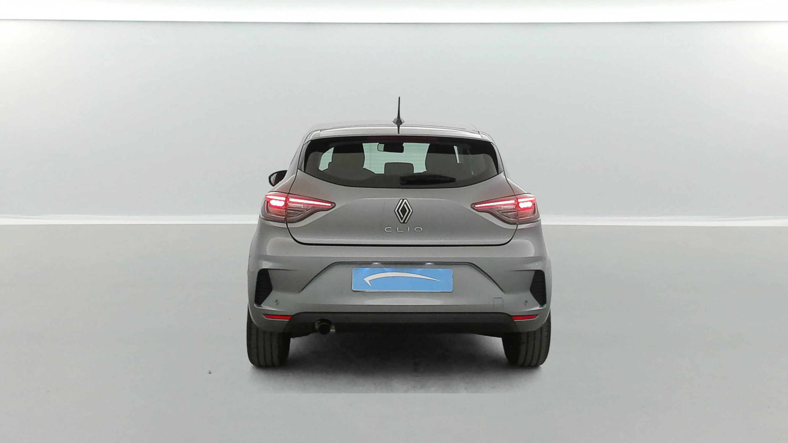 Vente en ligne Renault Clio 5 Clio TCe 90 au prix de 14 975 €