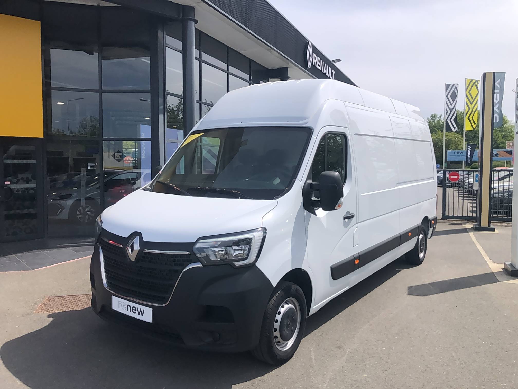 Renault Master Fourgon MASTER FGN TRAC F3500 L3H3 BLUE DCI 135 occasion de 2024 en vente à Vire