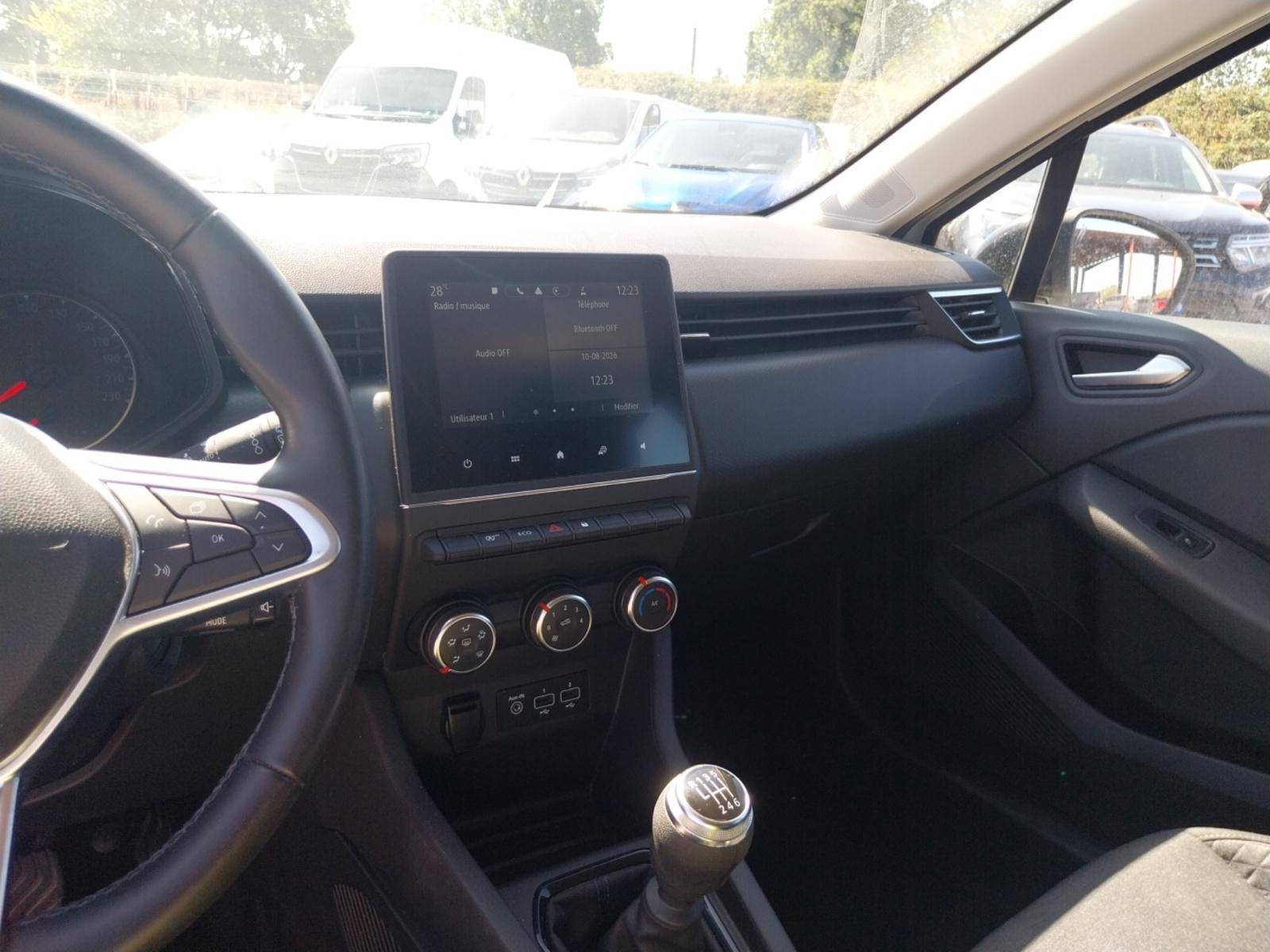 Vente en ligne Renault Clio 5 Clio TCe 90 au prix de 13 990 €