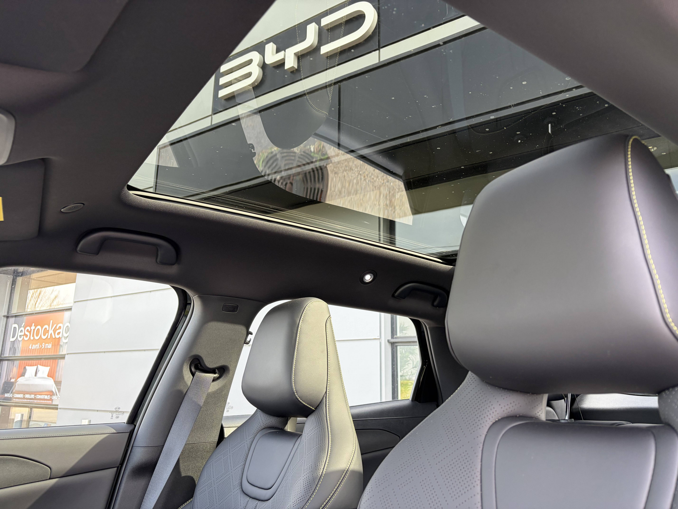 Vente en ligne Byd Atto 2  45.1 kWh 177 ch au prix de 27 990 €