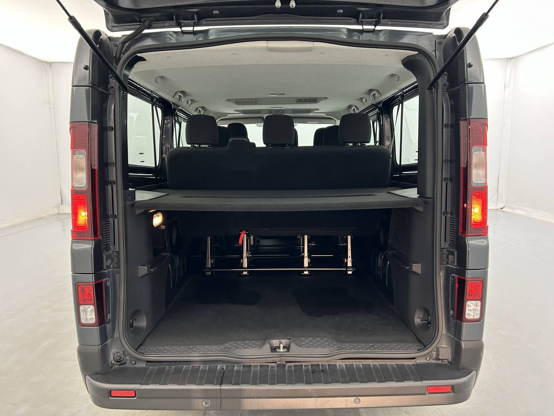 Vente en ligne Renault Trafic  L2 dCi 150 Energy S&S au prix de 28 490 €