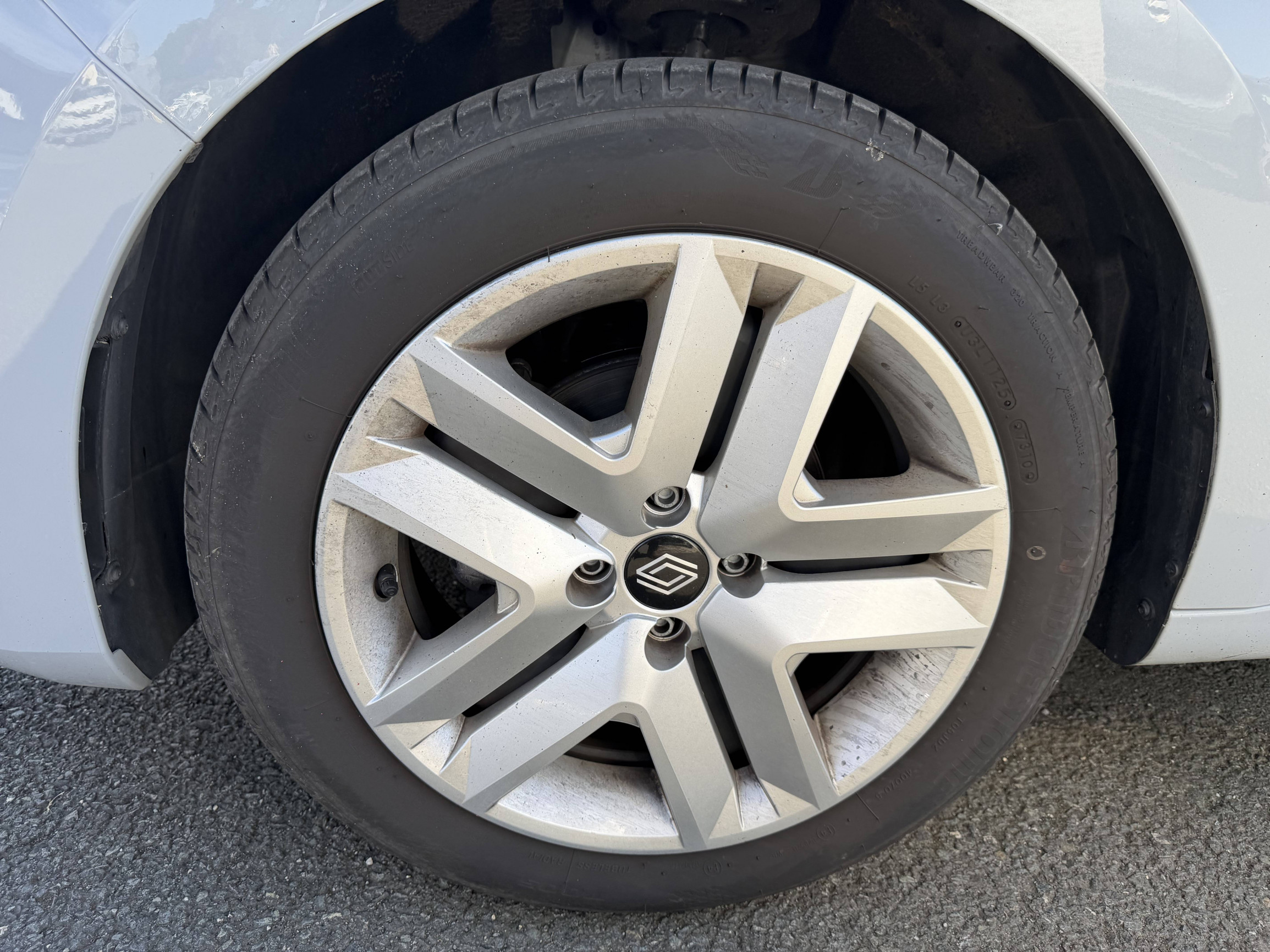 Vente en ligne Renault Clio 5 Clio SCe 65 ch GSR2 au prix de 15 690 €
