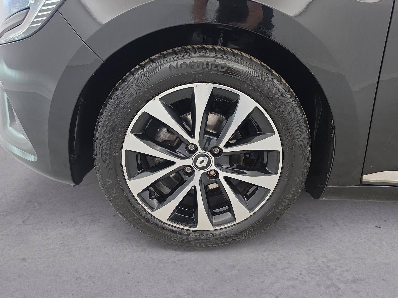 Vente en ligne Renault Clio 5 Clio TCe 90 au prix de 12 990 €