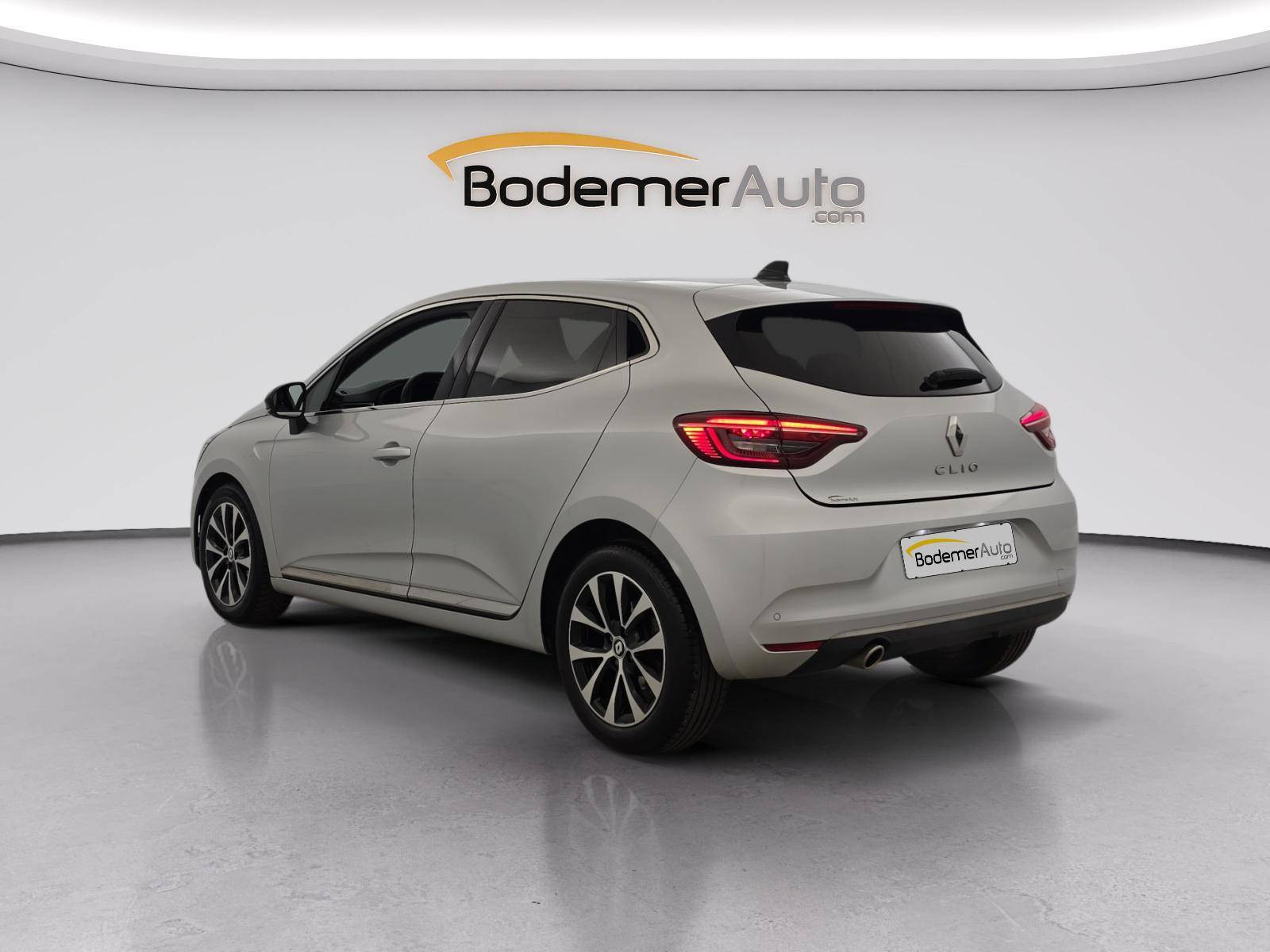 Vente en ligne Renault Clio 5 Clio TCe 90 au prix de 14 490 €