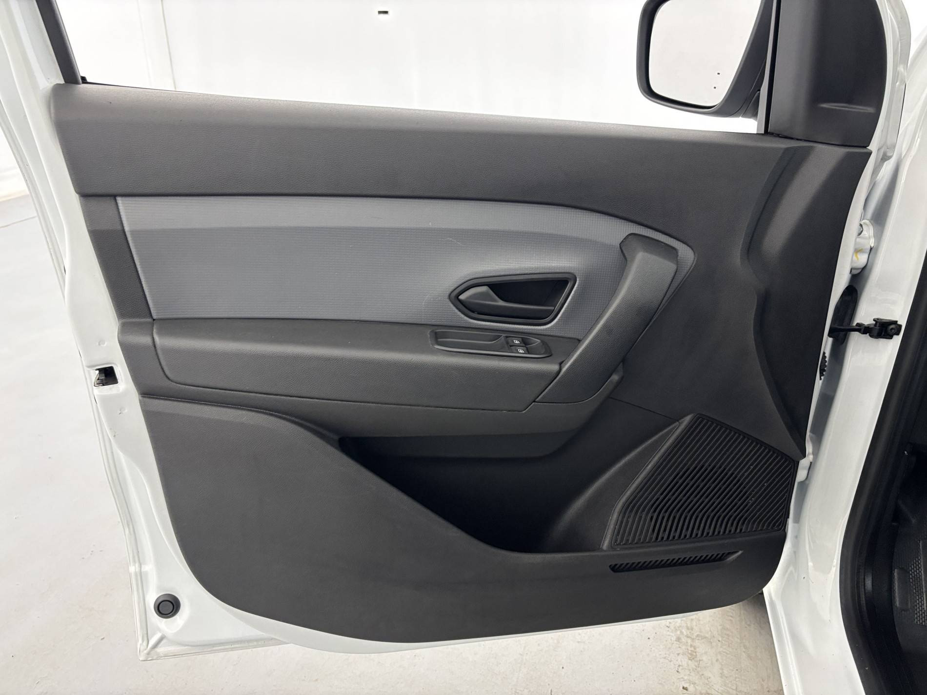 Vente en ligne Renault Express Van  BLUE DCI 95 - 22 au prix de 15 990 €