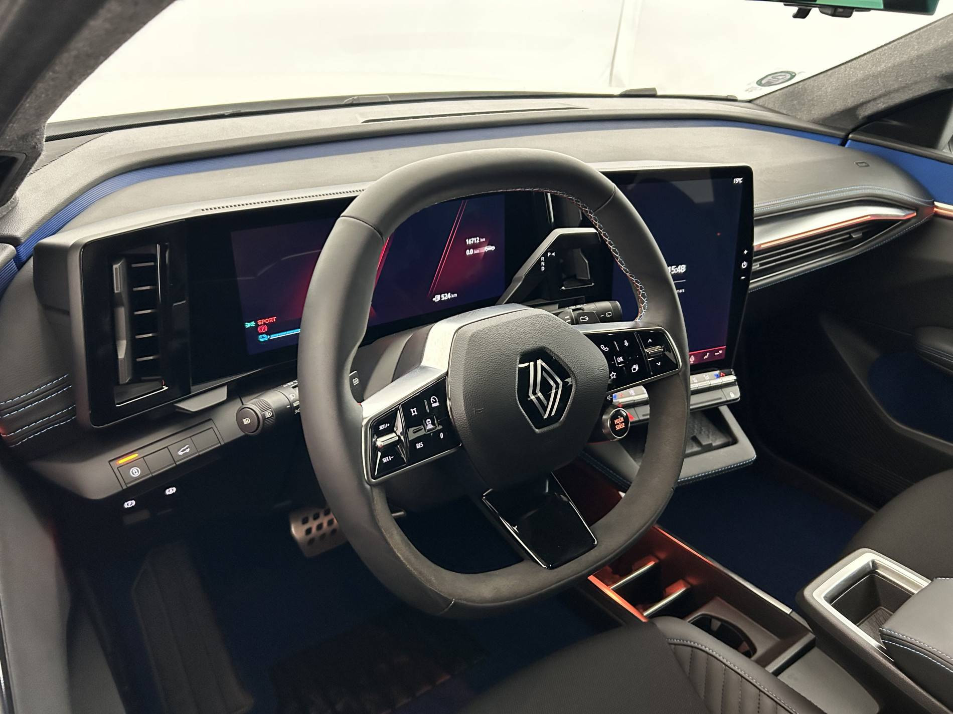 Vente en ligne Renault Scenic E-Tech  220 ch grande autonomie au prix de 37 590 €