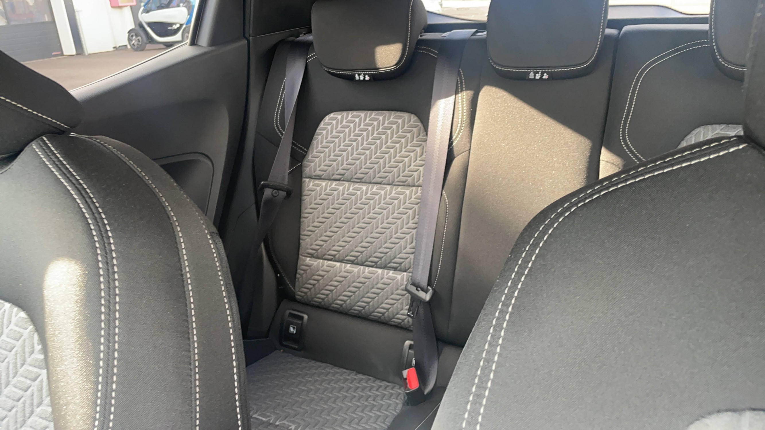 Vente en ligne Renault Clio 5 Clio TCe 100 GPL au prix de 14 990 €