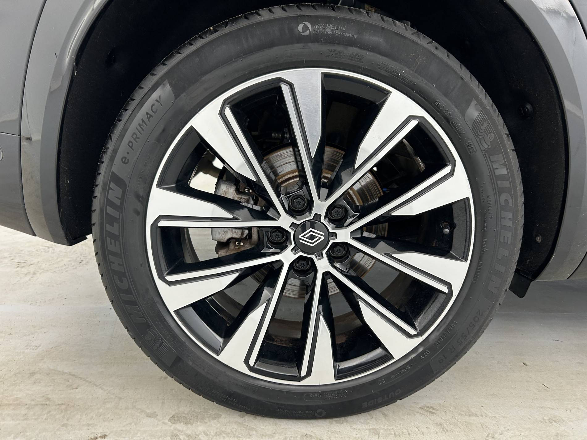Vente en ligne Renault Austral  E-Tech hybrid 200 au prix de 26 790 €
